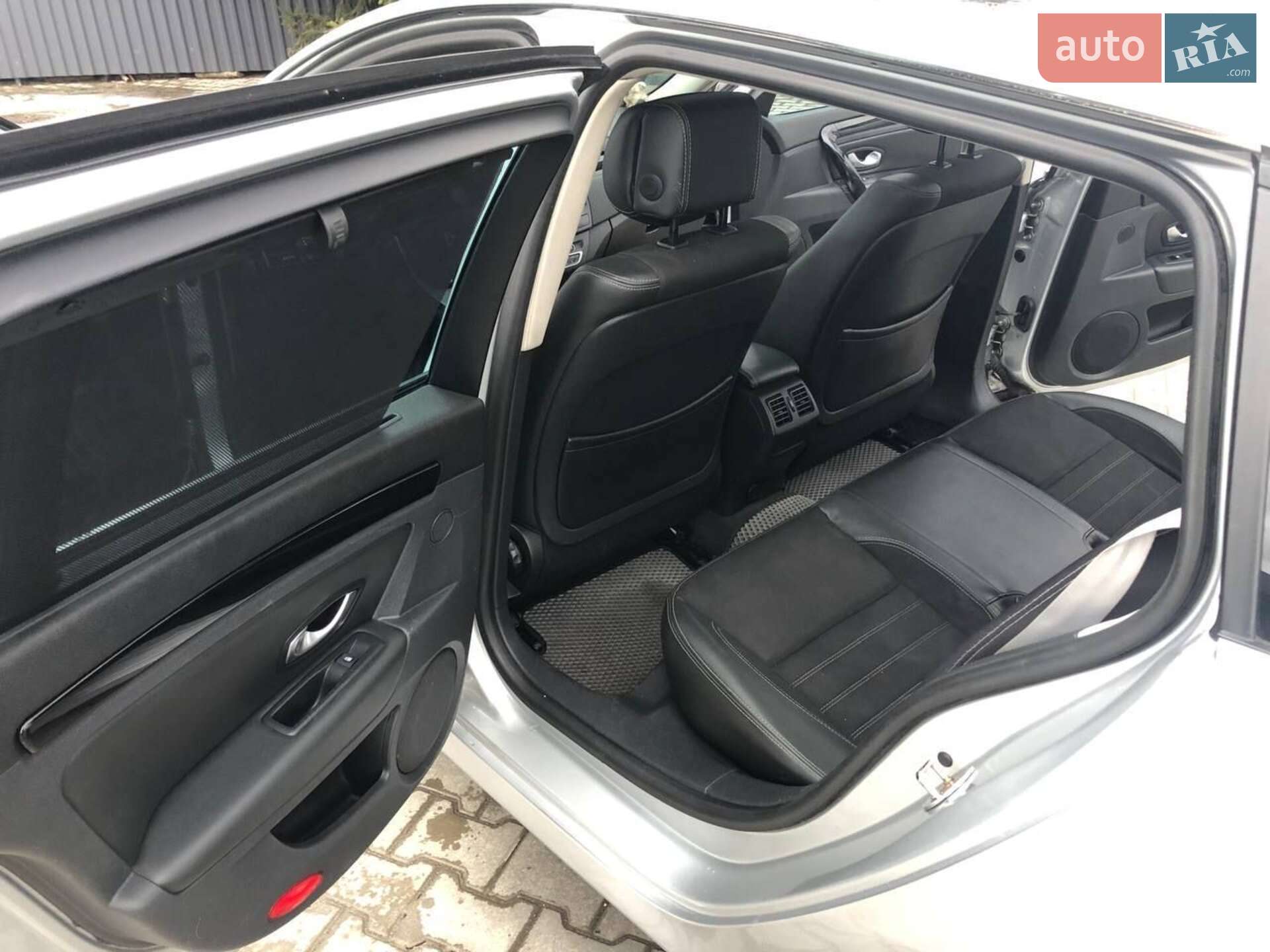 Renault Laguna 2012 VIN VF1KT1RG647518499 фото оголошення 16 з 24