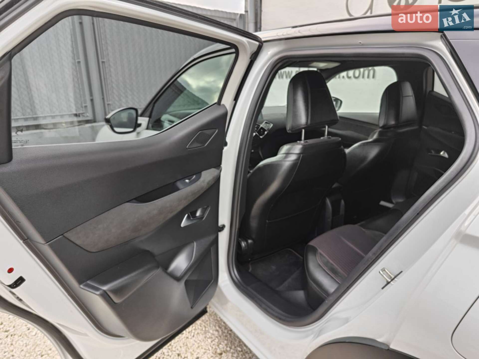 DS 3 Crossback 2020 VIN VR1UJZKXZLW028479 фото оголошення 13 з 22