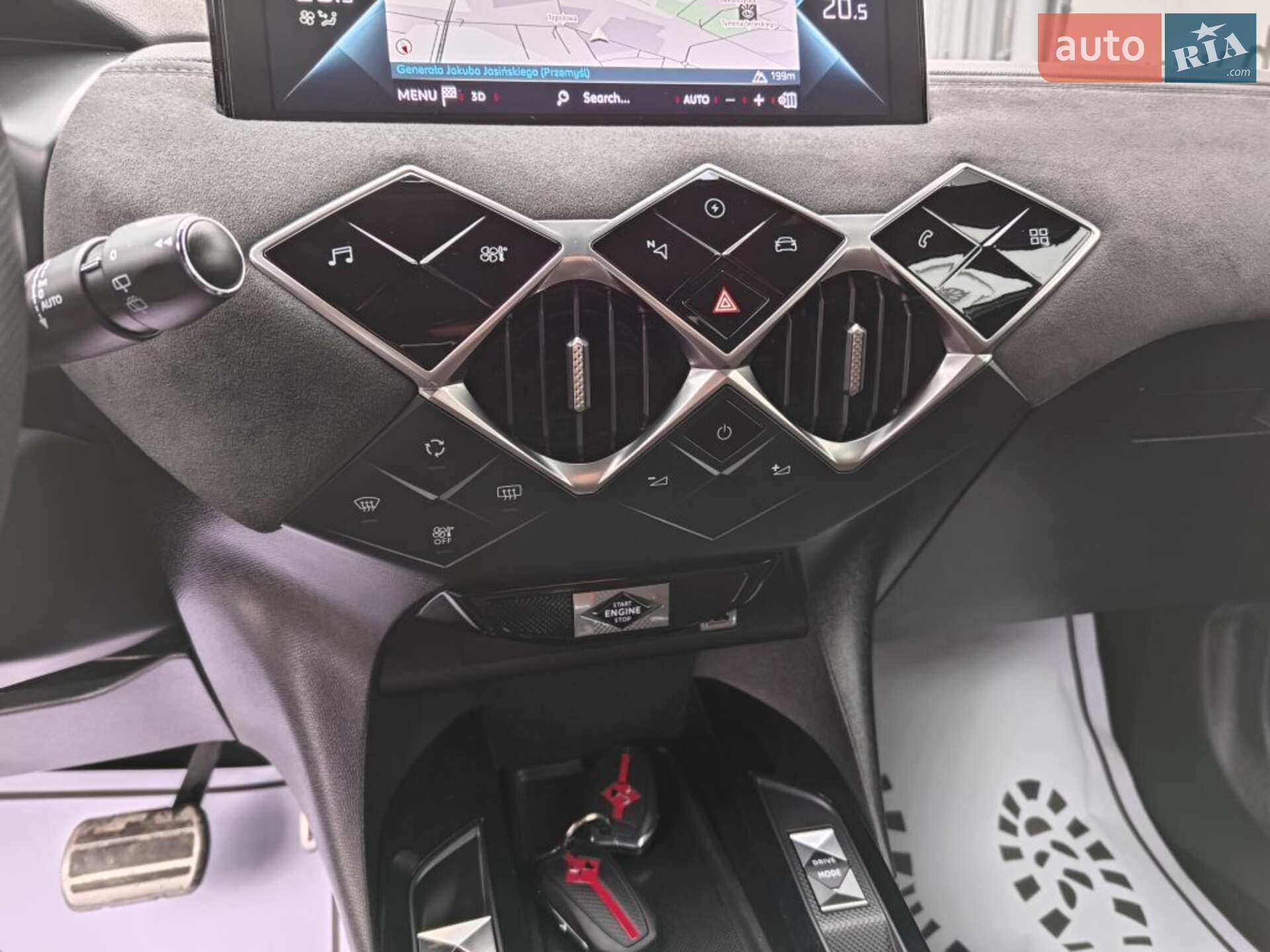 DS 3 Crossback 2020 VIN VR1UJZKXZLW028479 фото оголошення 15 з 22