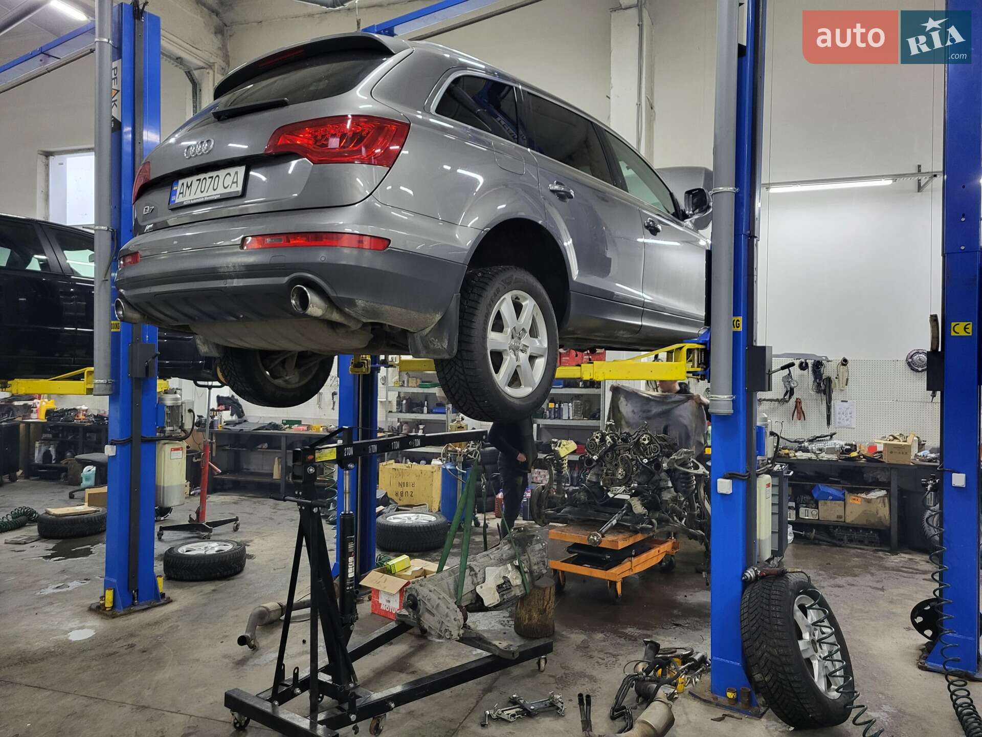Audi Q7 2011 VIN WA1LGAFE9CD003200 фото оголошення 29 з 38