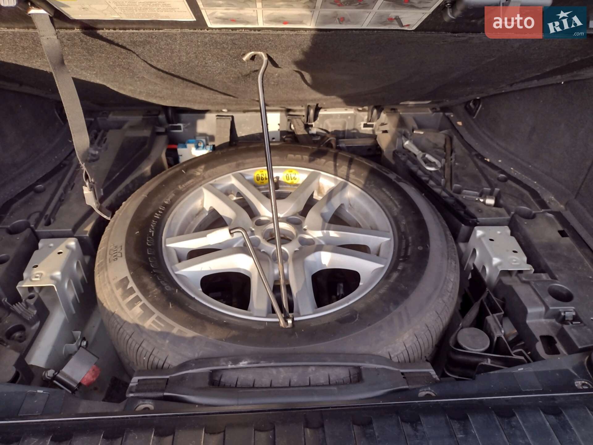 BMW X5 2004 VIN WBAFB71050LV61866 фото оголошення 14 з 58