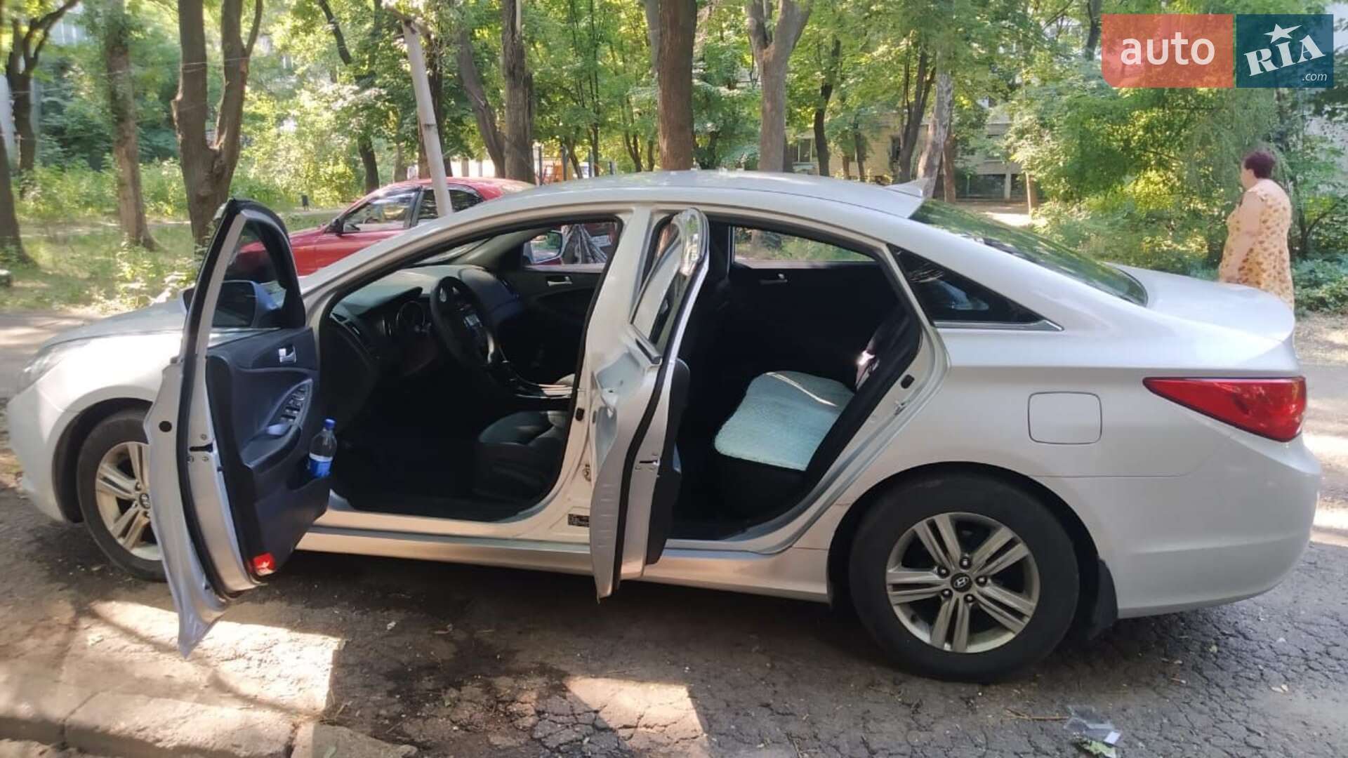 Hyundai Sonata 2014 VIN KMHEC41LBEA663058 фото оголошення 3 з 6