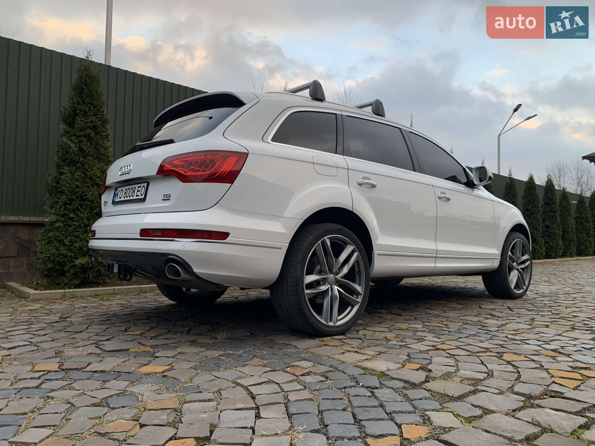Audi Q7 2013 VIN WA1LMAFE8DD016692 фото оголошення 21 з 114
