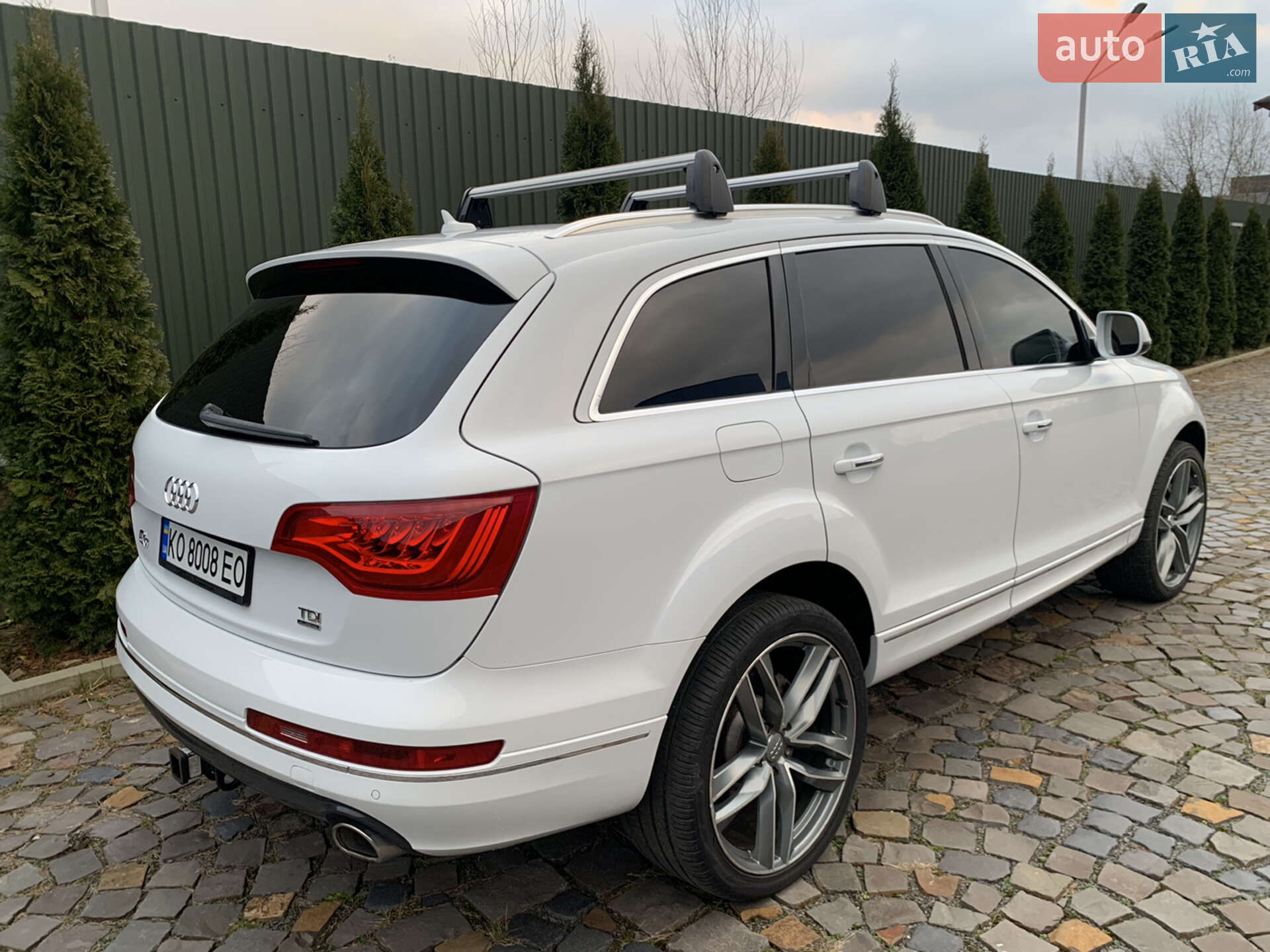 Audi Q7 2013 VIN WA1LMAFE8DD016692 фото оголошення 22 з 114