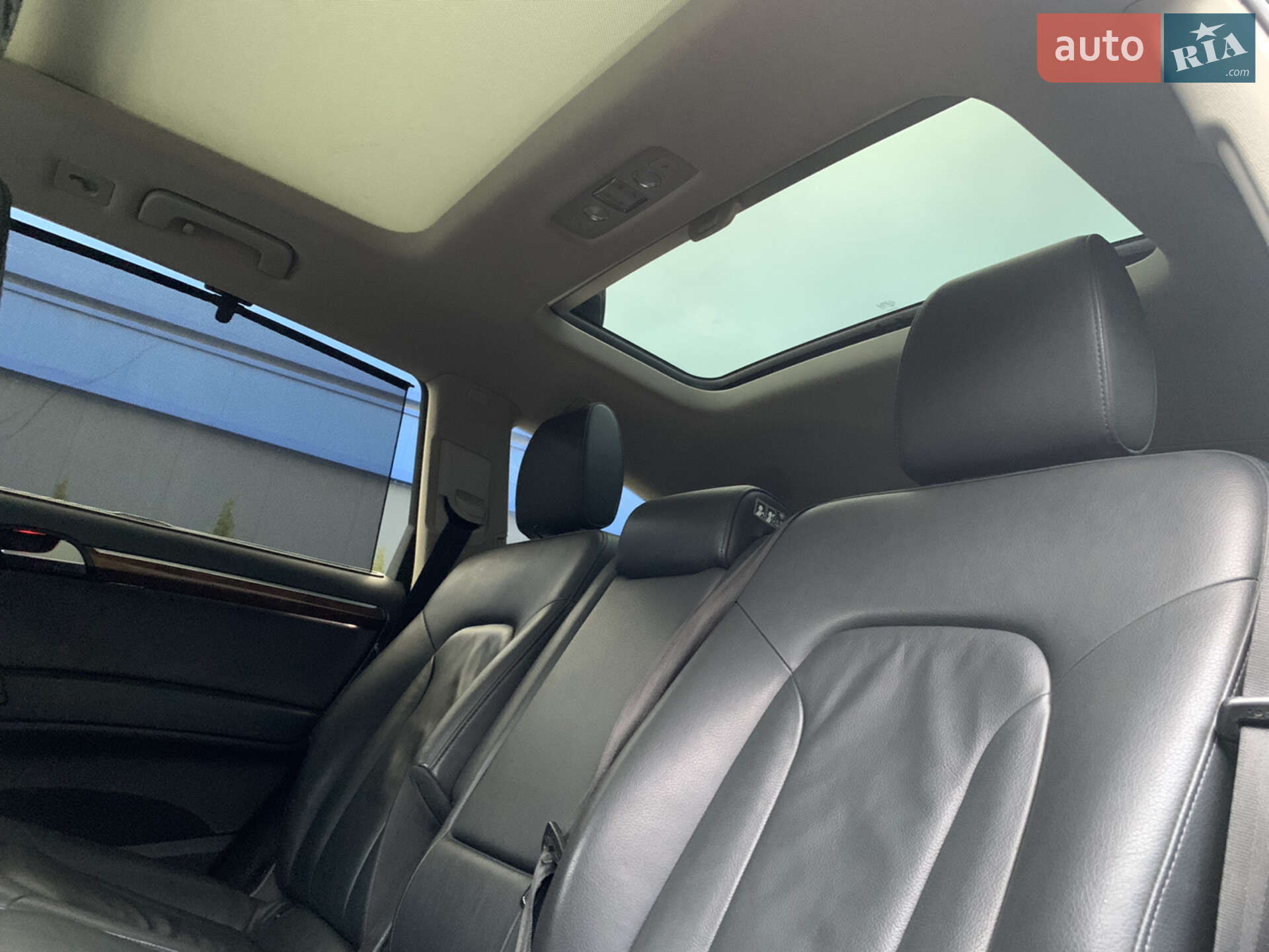 Audi Q7 2013 VIN WA1LMAFE8DD016692 фото оголошення 29 з 114