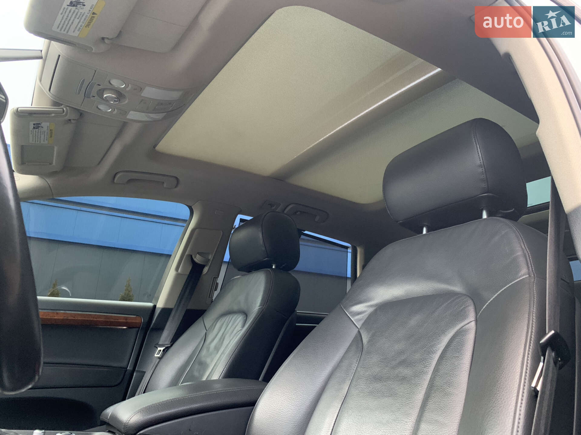 Audi Q7 2013 VIN WA1LMAFE8DD016692 фото оголошення 31 з 114