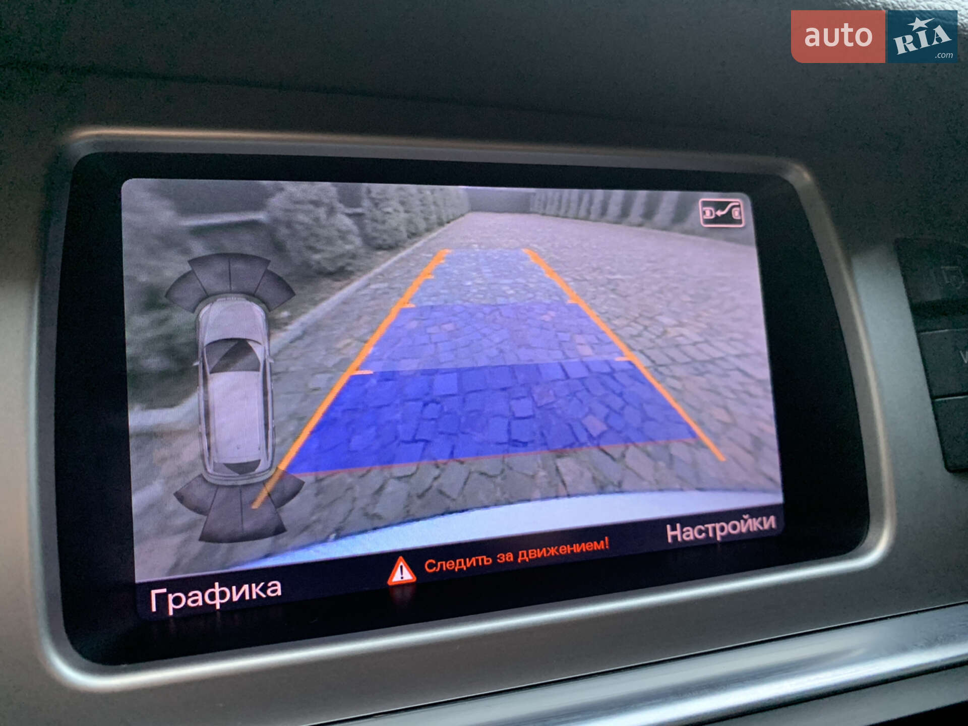 Audi Q7 2013 VIN WA1LMAFE8DD016692 фото оголошення 38 з 114