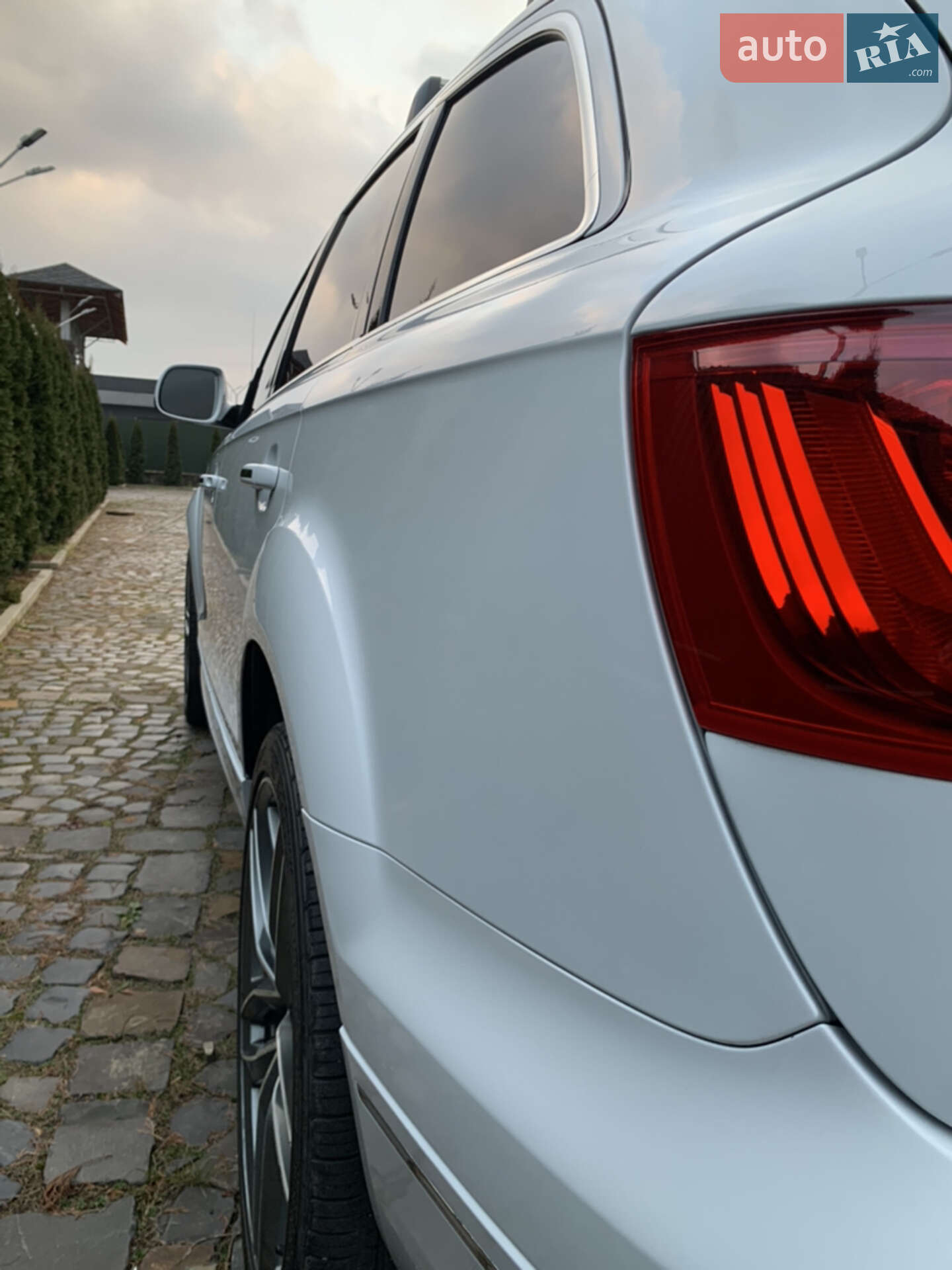 Audi Q7 2013 VIN WA1LMAFE8DD016692 фото оголошення 63 з 114