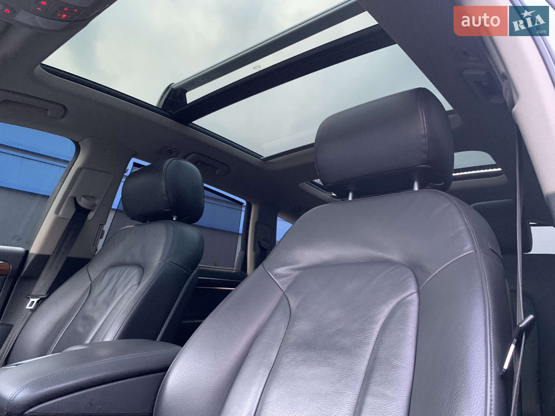 Audi Q7 2013 VIN WA1LMAFE8DD016692 фото оголошення 55 з 114