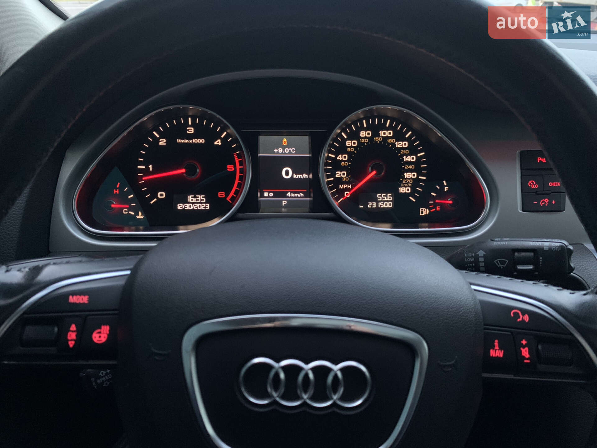 Audi Q7 2013 VIN WA1LMAFE8DD016692 фото оголошення 61 з 114