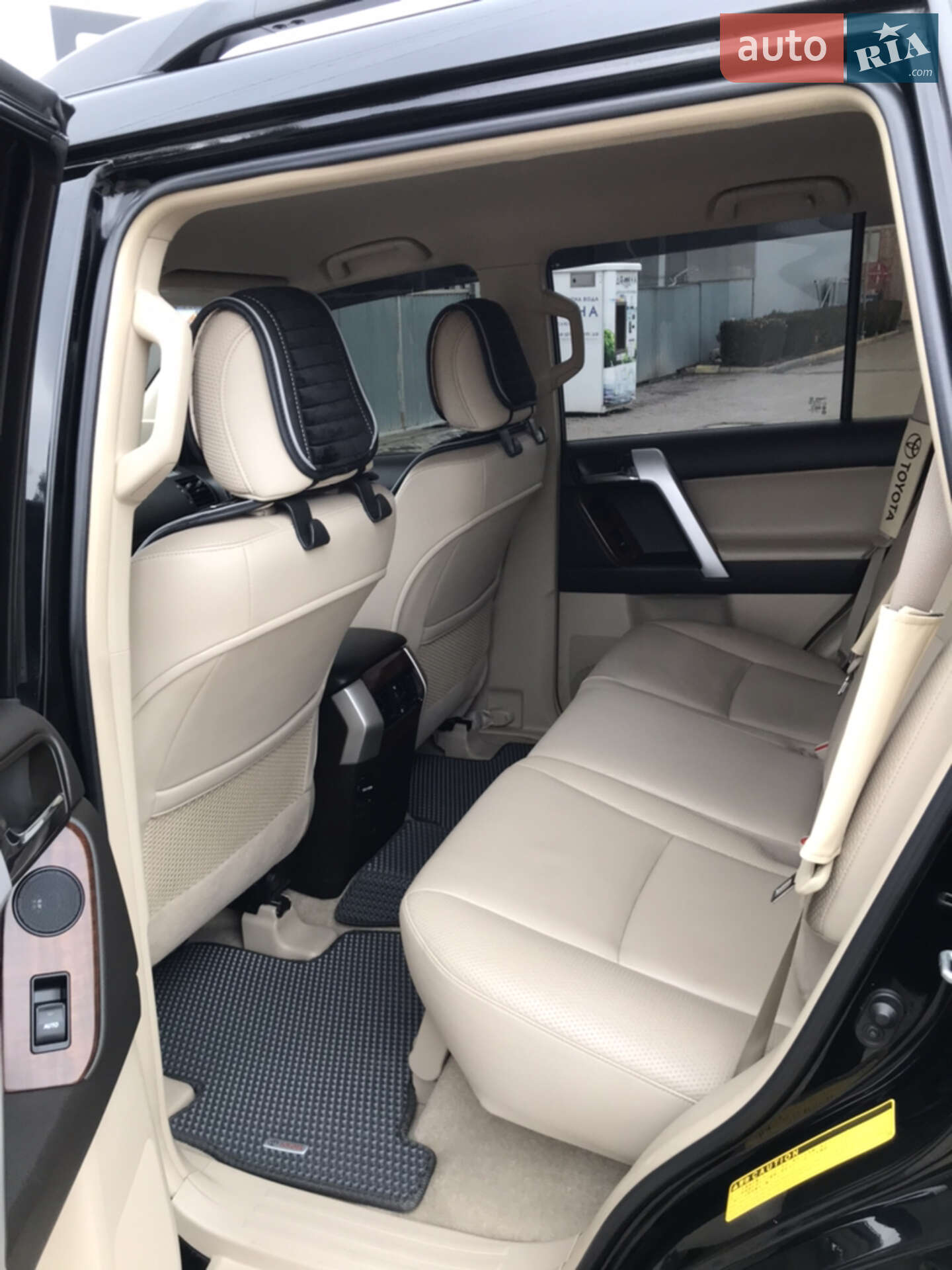 Toyota Land Cruiser Prado 2010 VIN JTEBU3FJ80K011021 фото оголошення 14 з 31