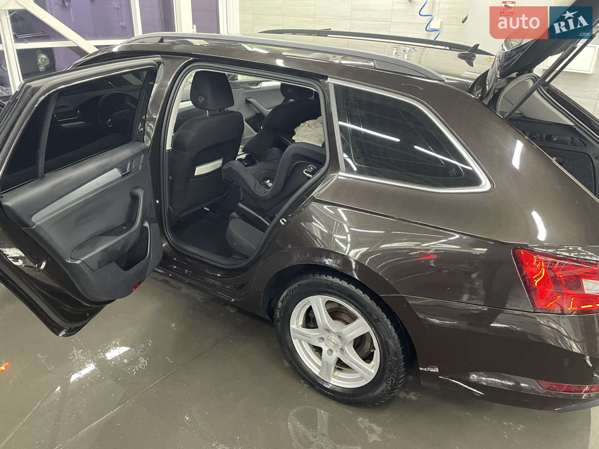 Skoda Superb 2017 VIN TMBJH7NPXH7534959 фото оголошення 20 з 31