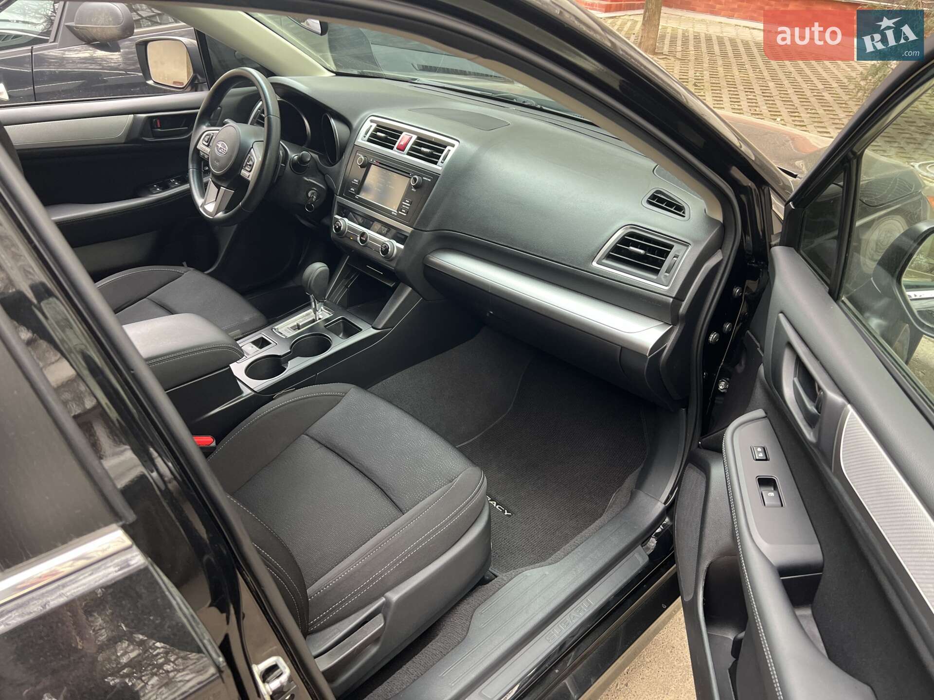 Subaru Legacy 2017 VIN 4S3BNAA61H3059023 фото оголошення 9 з 21