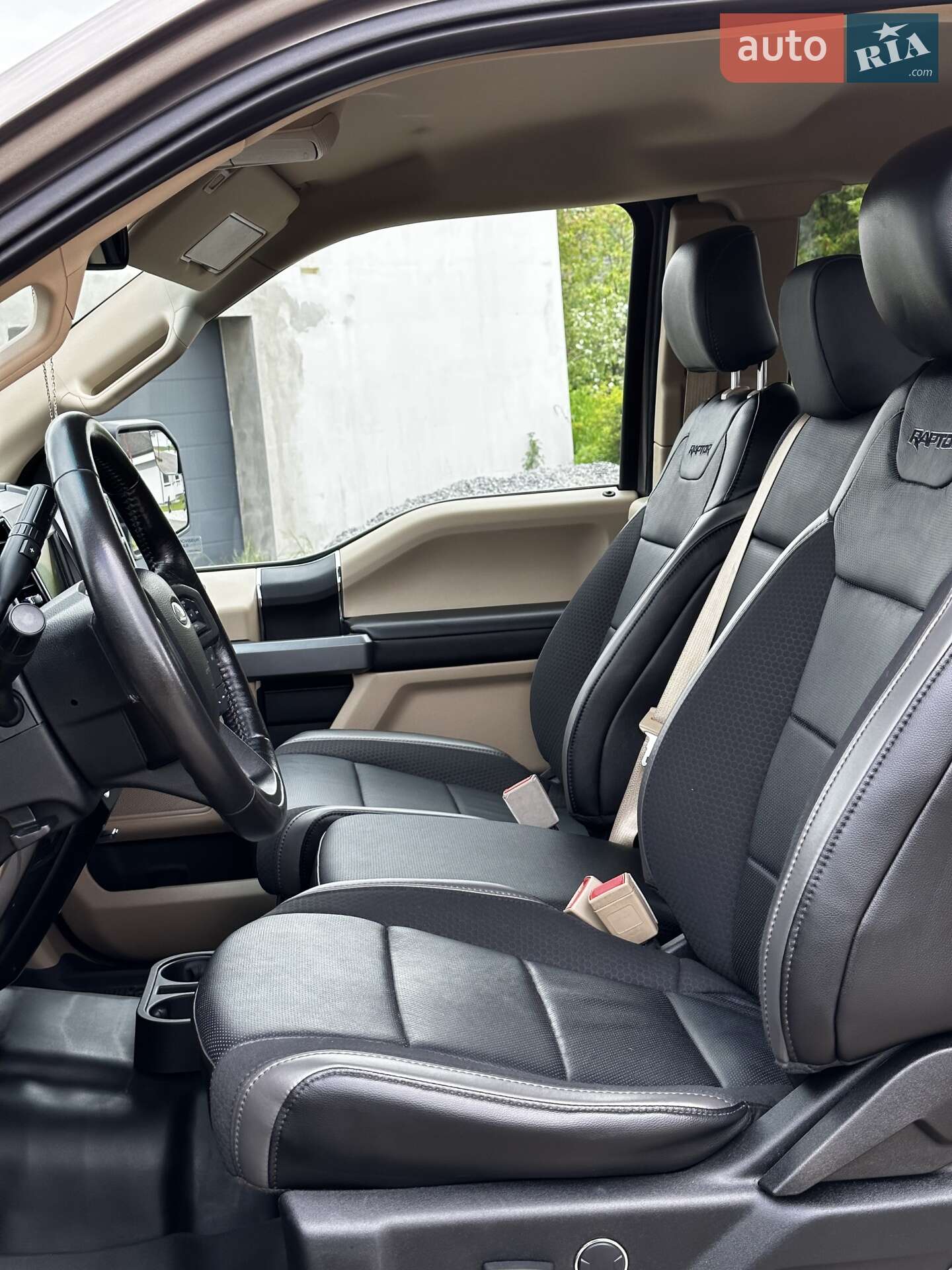 Ford F-150 2018 VIN 1FTFX1EG3JFB89615 фото оголошення 12 з 15