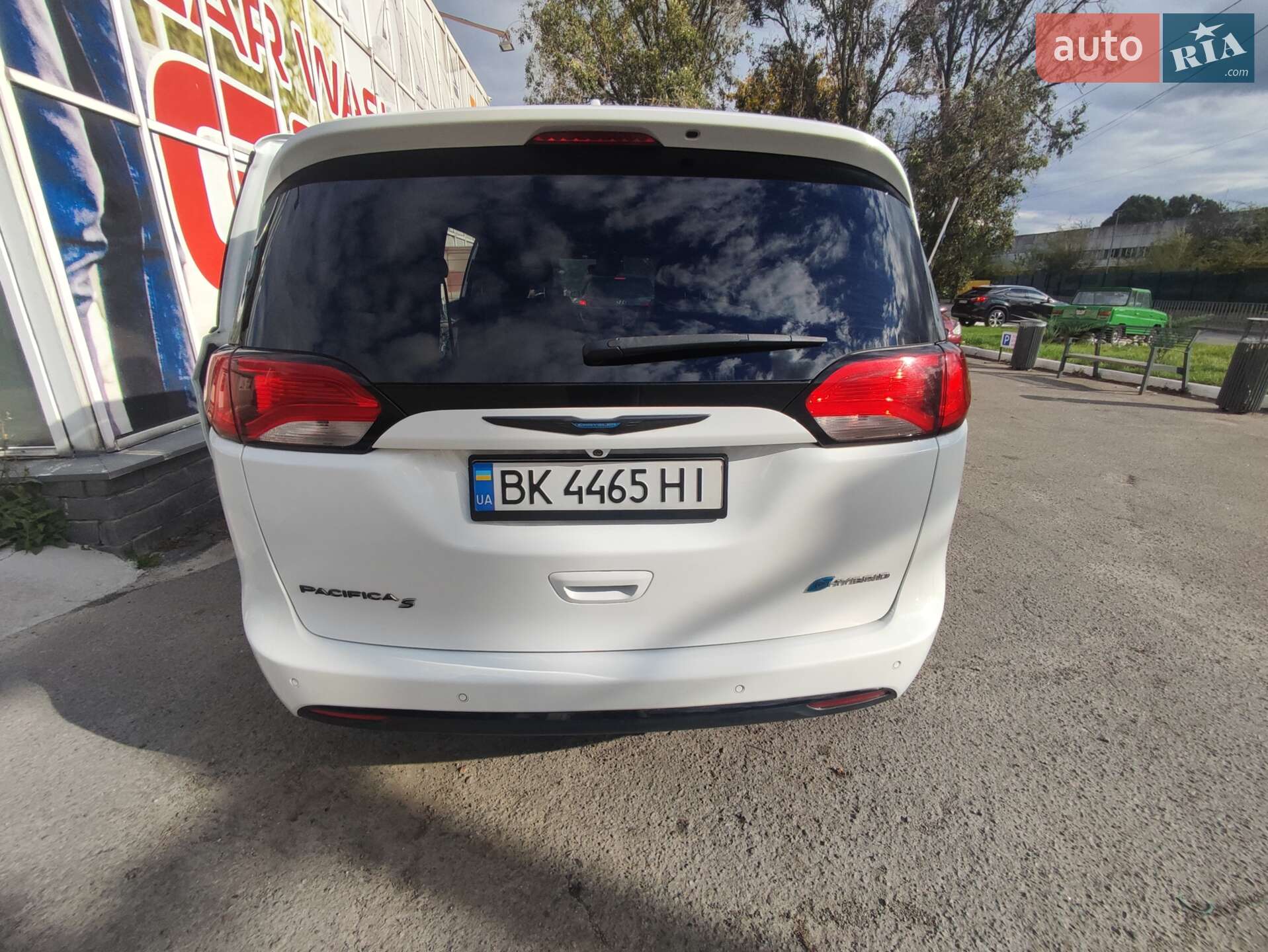 Chrysler Pacifica 2019 VIN 2C4RC1N70KR645539 фото оголошення 13 з 25