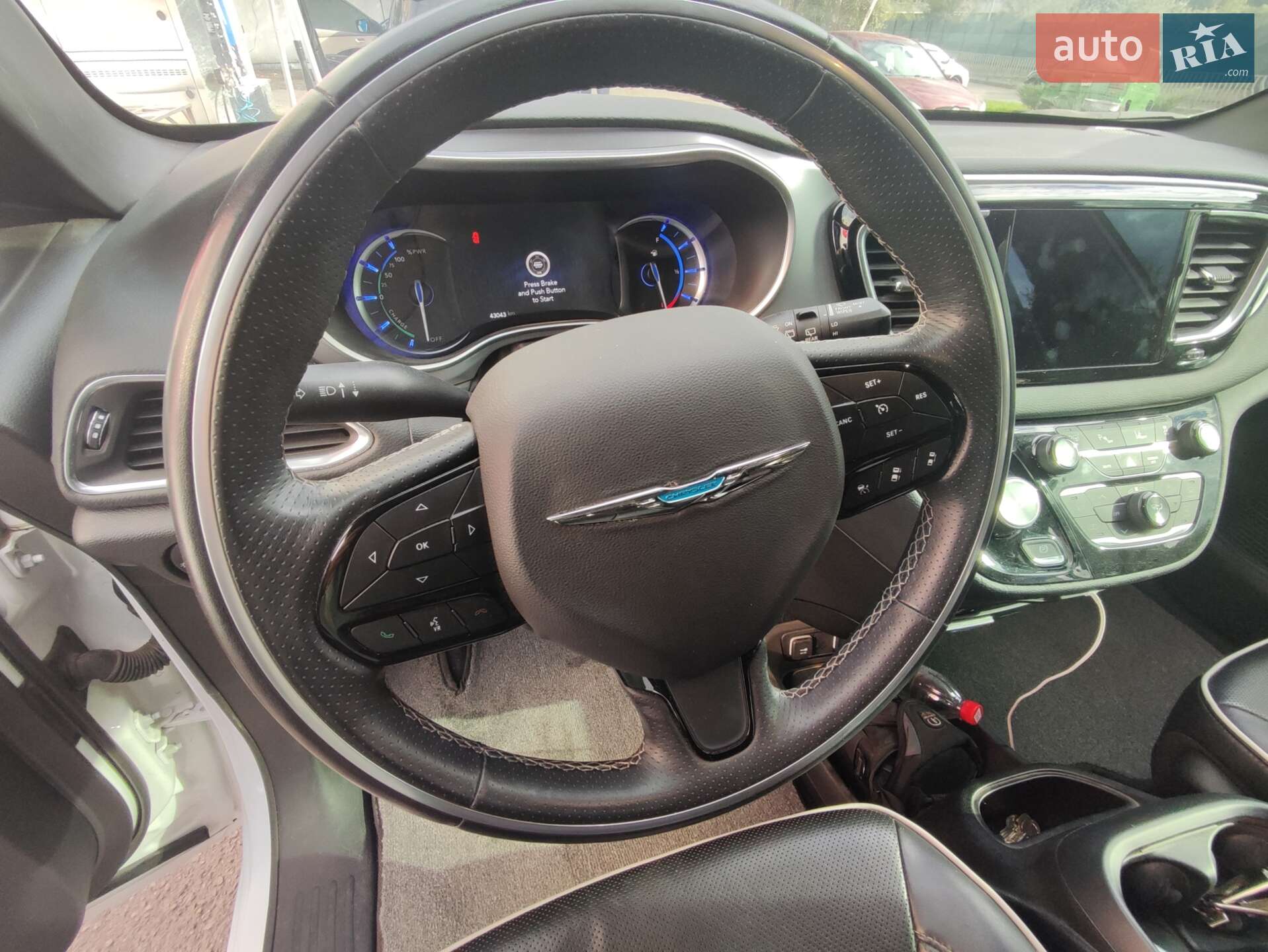 Chrysler Pacifica 2019 VIN 2C4RC1N70KR645539 фото оголошення 23 з 25