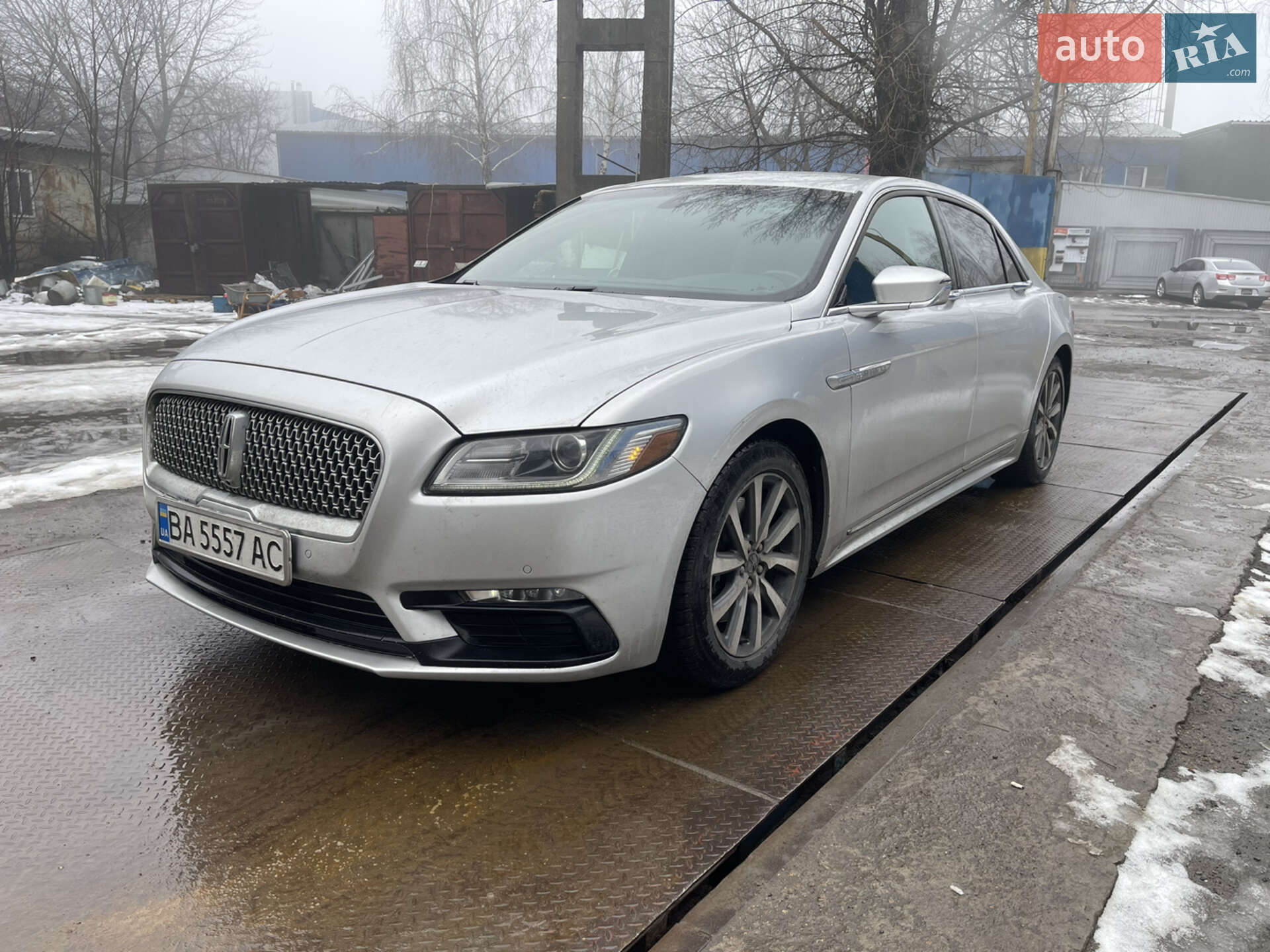 Lincoln Continental 2017 VIN 1LN6L9PK5H5617353 фото оголошення 28 з 39