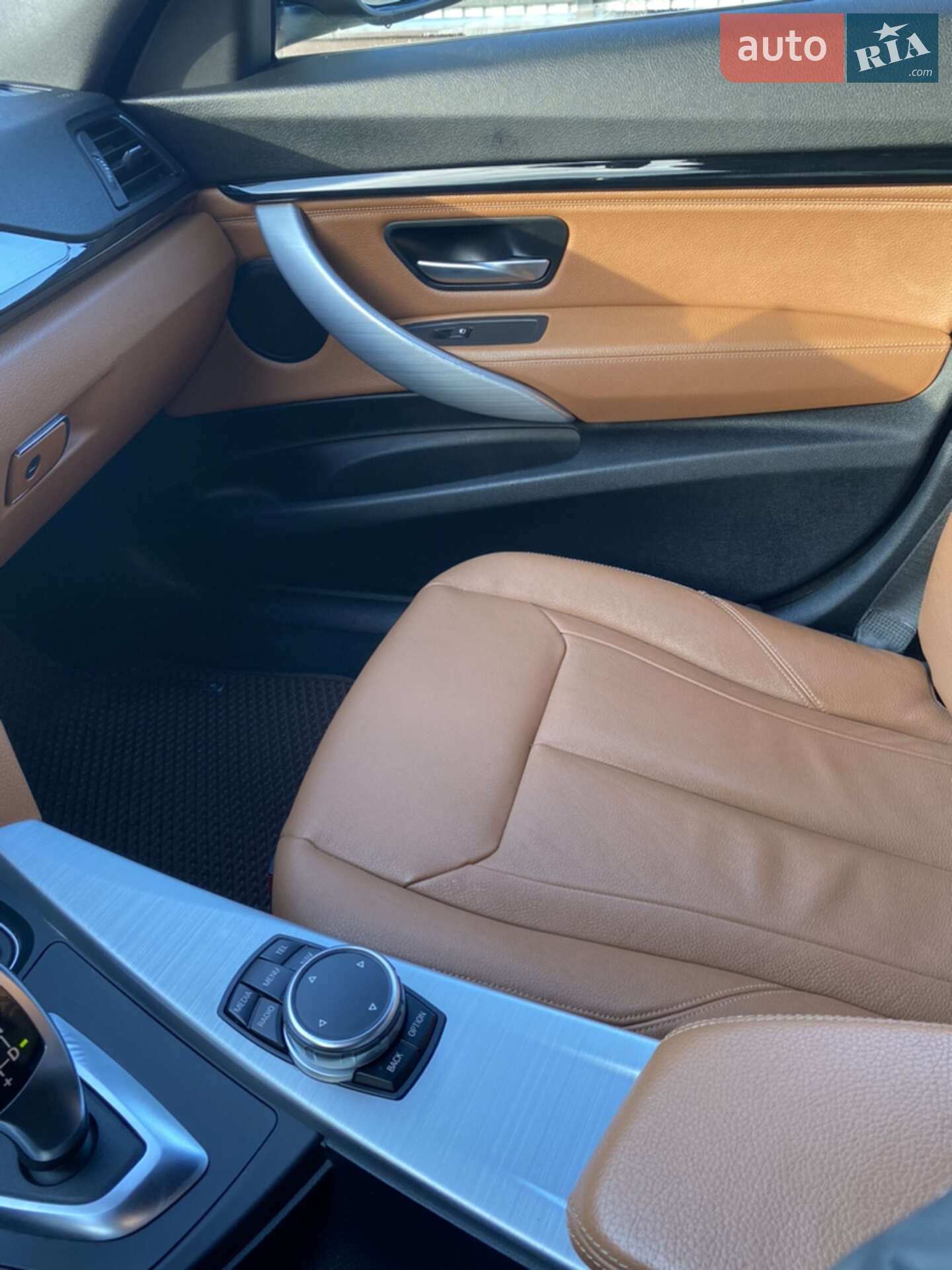 BMW 3 Series GT 2015 VIN WBA3Y510X0GZ91164 фото оголошення 7 з 15