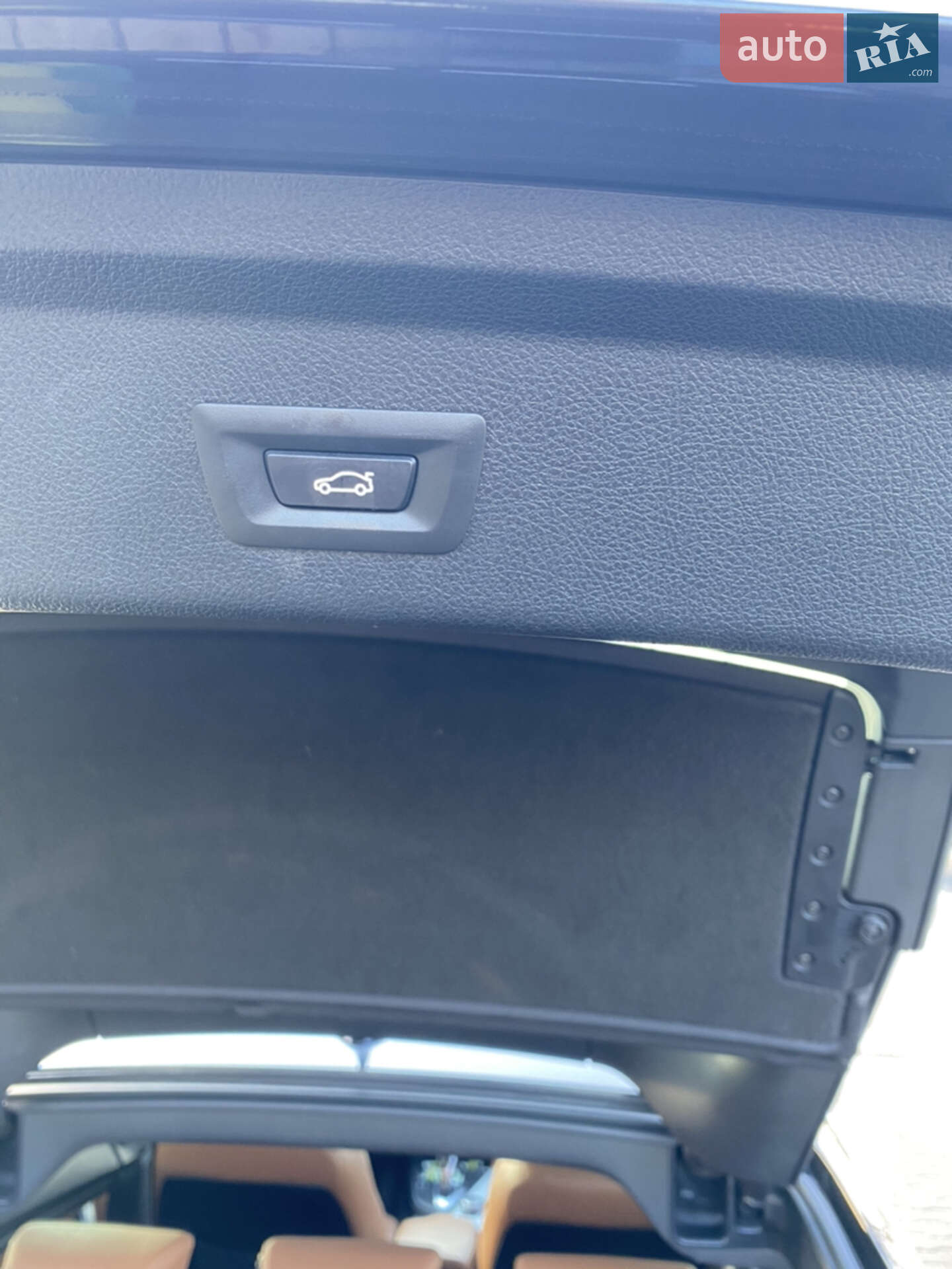 BMW 3 Series GT 2015 VIN WBA3Y510X0GZ91164 фото оголошення 9 з 15