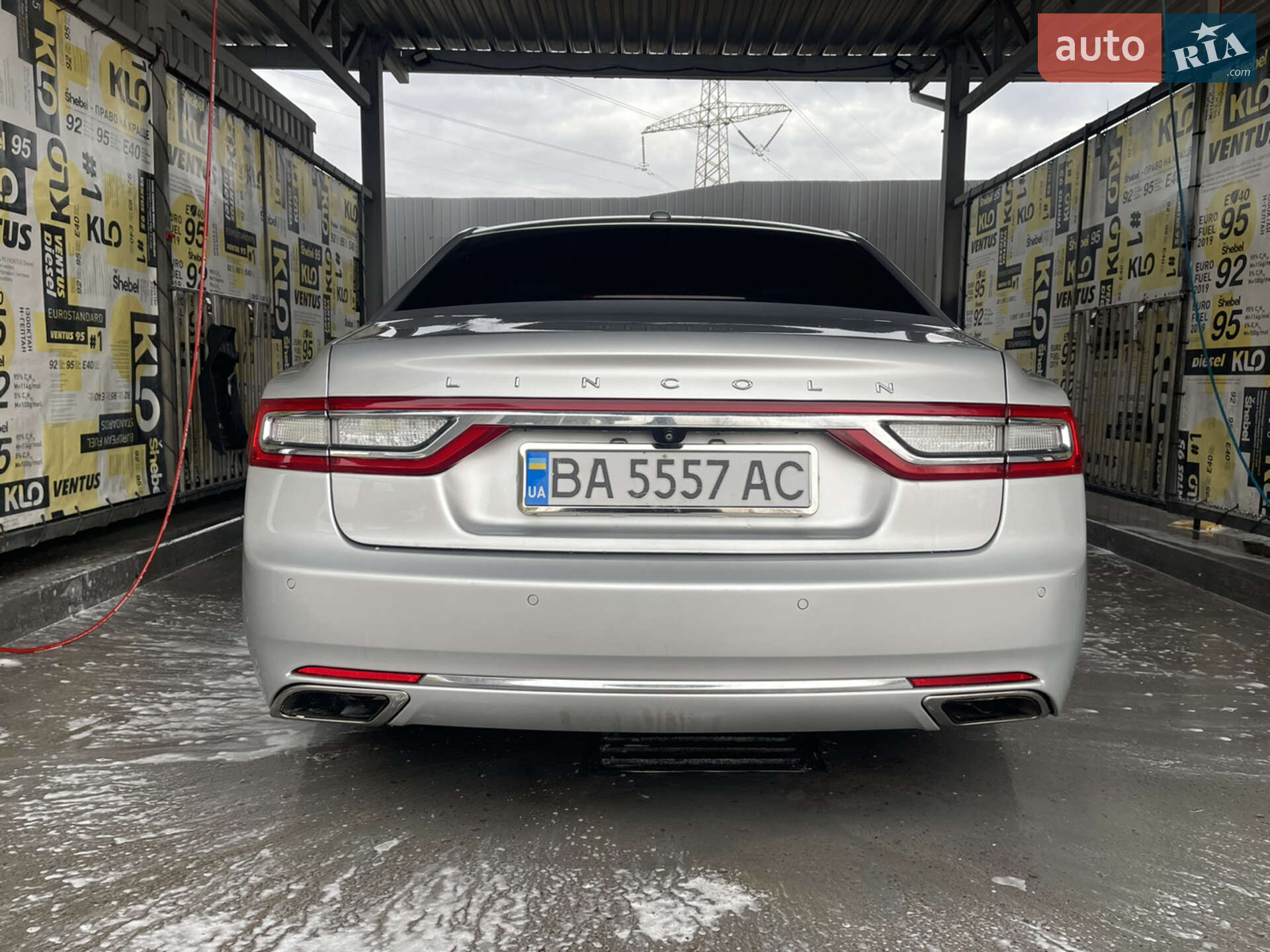 Lincoln Continental 2017 VIN 1LN6L9PK5H5617353 фото оголошення 4 з 26