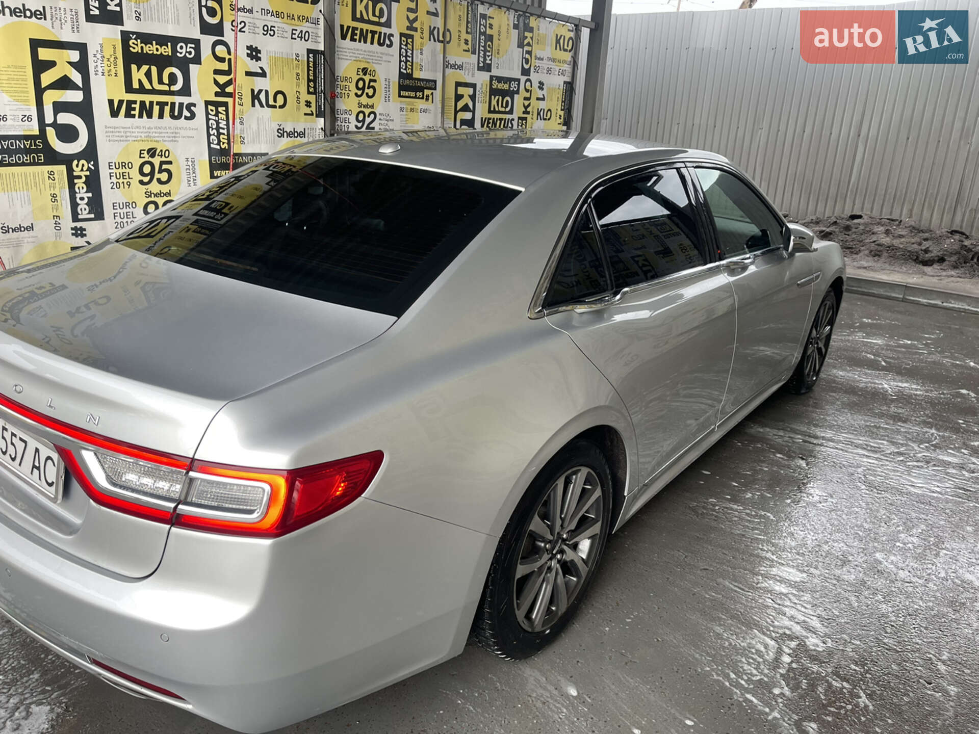 Lincoln Continental 2017 VIN 1LN6L9PK5H5617353 фото оголошення 19 з 26