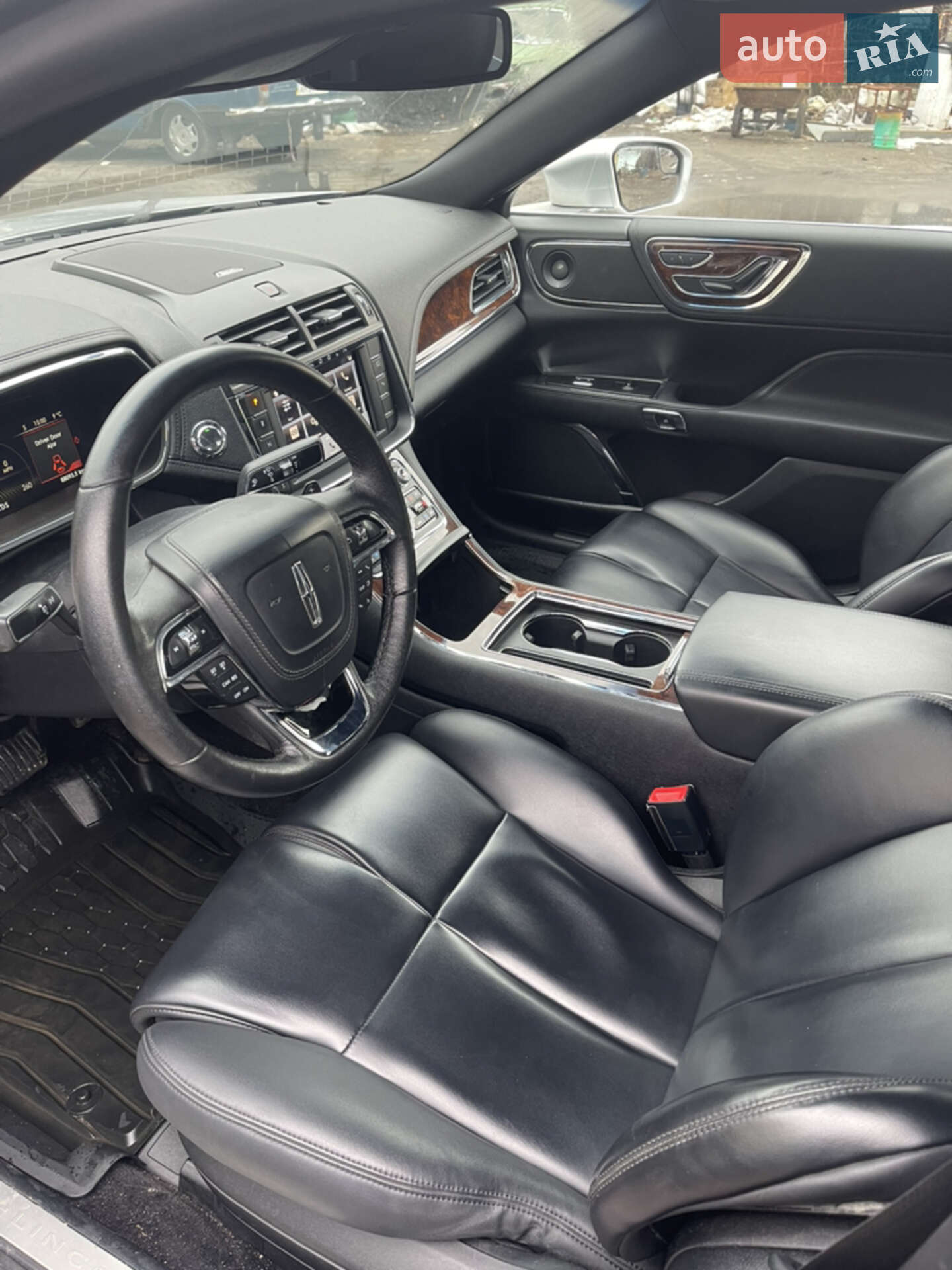 Lincoln Continental 2017 VIN 1LN6L9PK5H5617353 фото оголошення 22 з 26