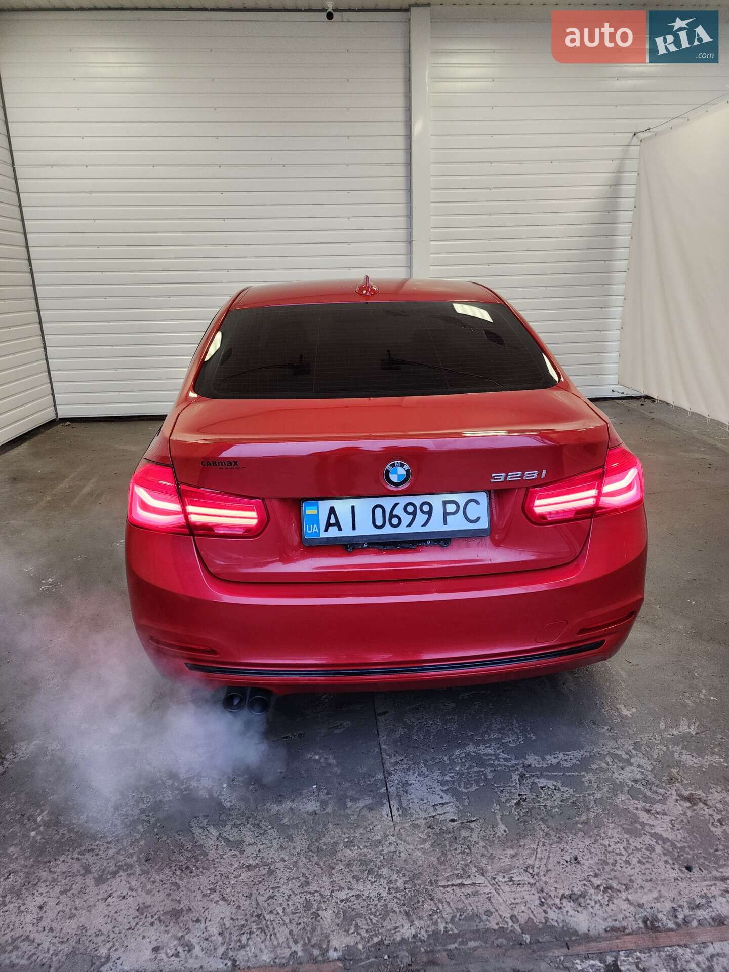 BMW 3 Series 2016 VIN WBA8E9G58GNU30234 фото оголошення 2 з 17