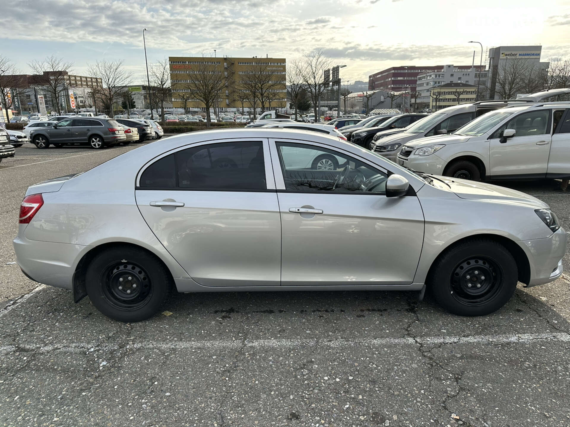 Geely Emgrand 7 (EC7) 2018 VIN L6T7824S7JN007743 фото оголошення 4 з 14