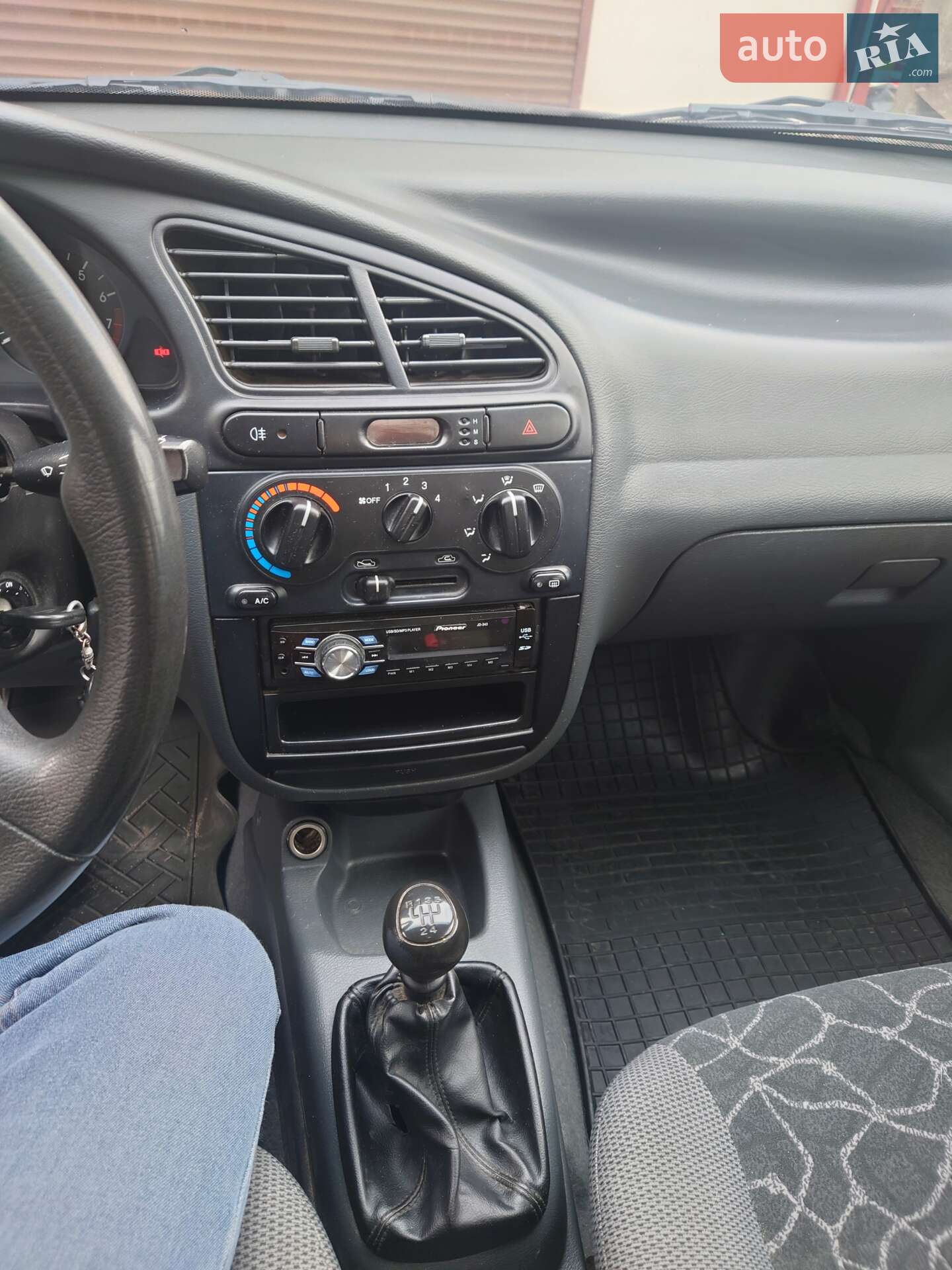 Daewoo Lanos 2002 VIN SUPTF69YD2W151486 фото оголошення 11 з 23