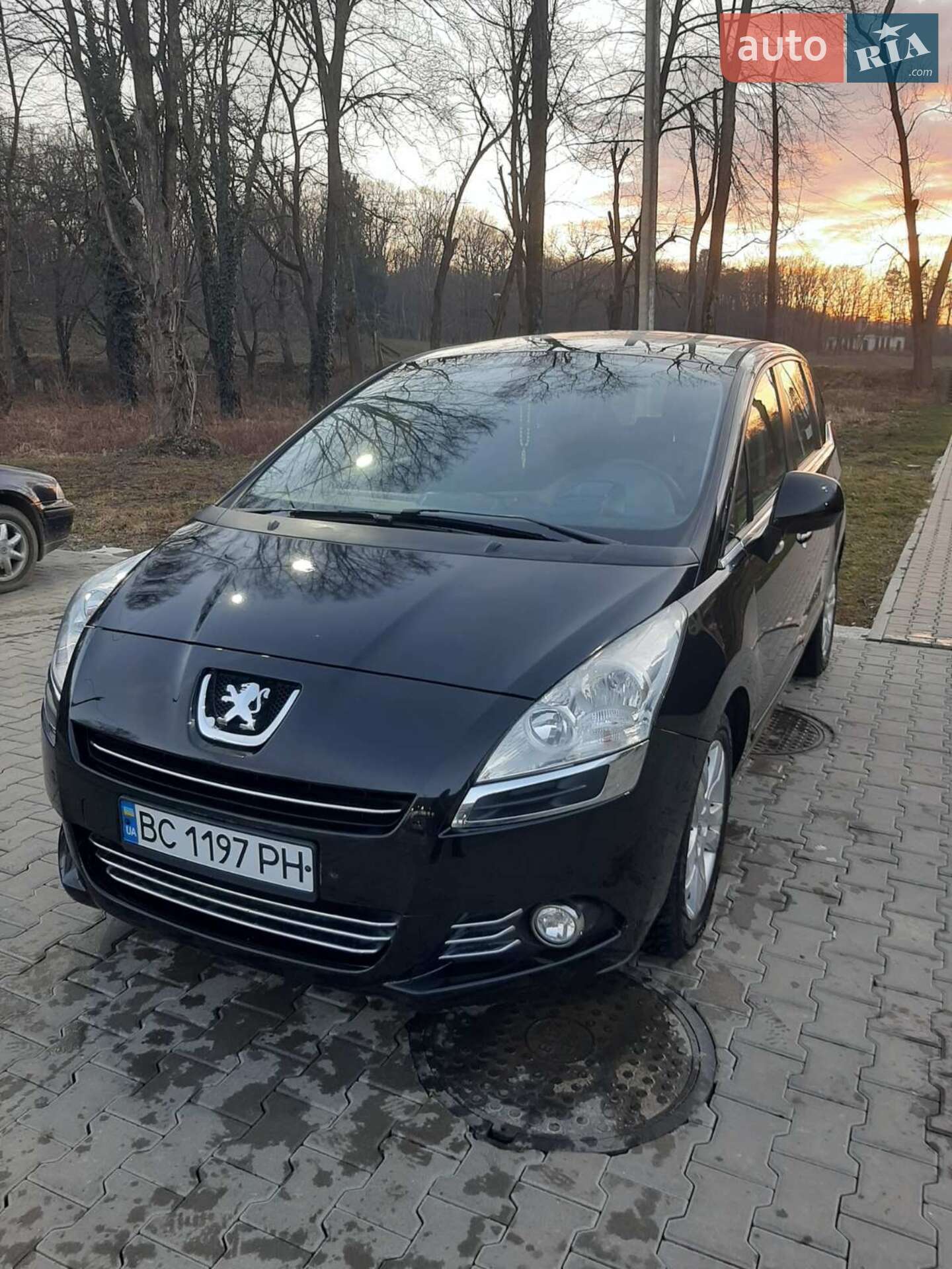 Peugeot 5008 2013 VIN VF30E9HD8DS136459 фото оголошення 3 з 30