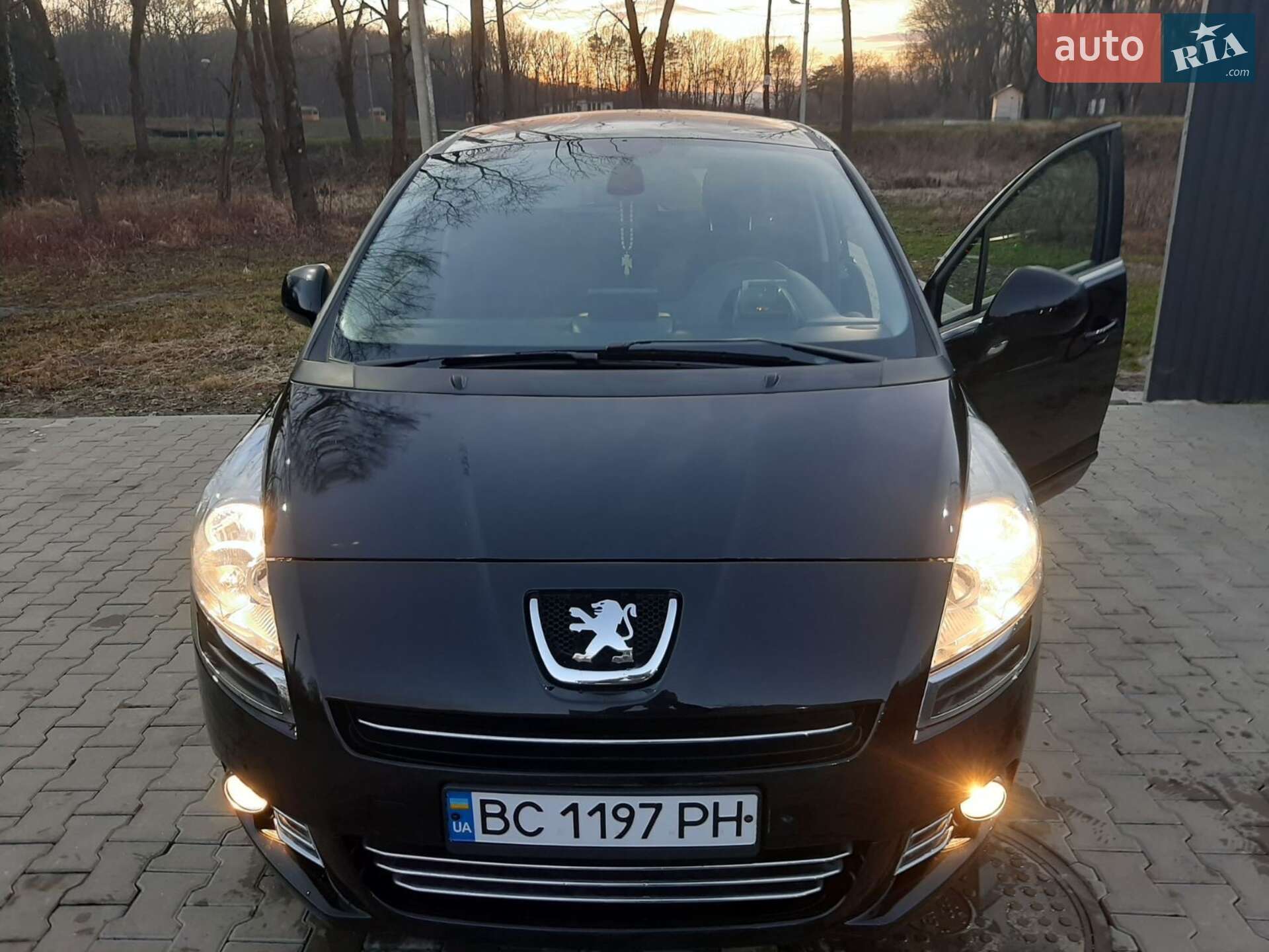Peugeot 5008 2013 VIN VF30E9HD8DS136459 фото оголошення 10 з 30