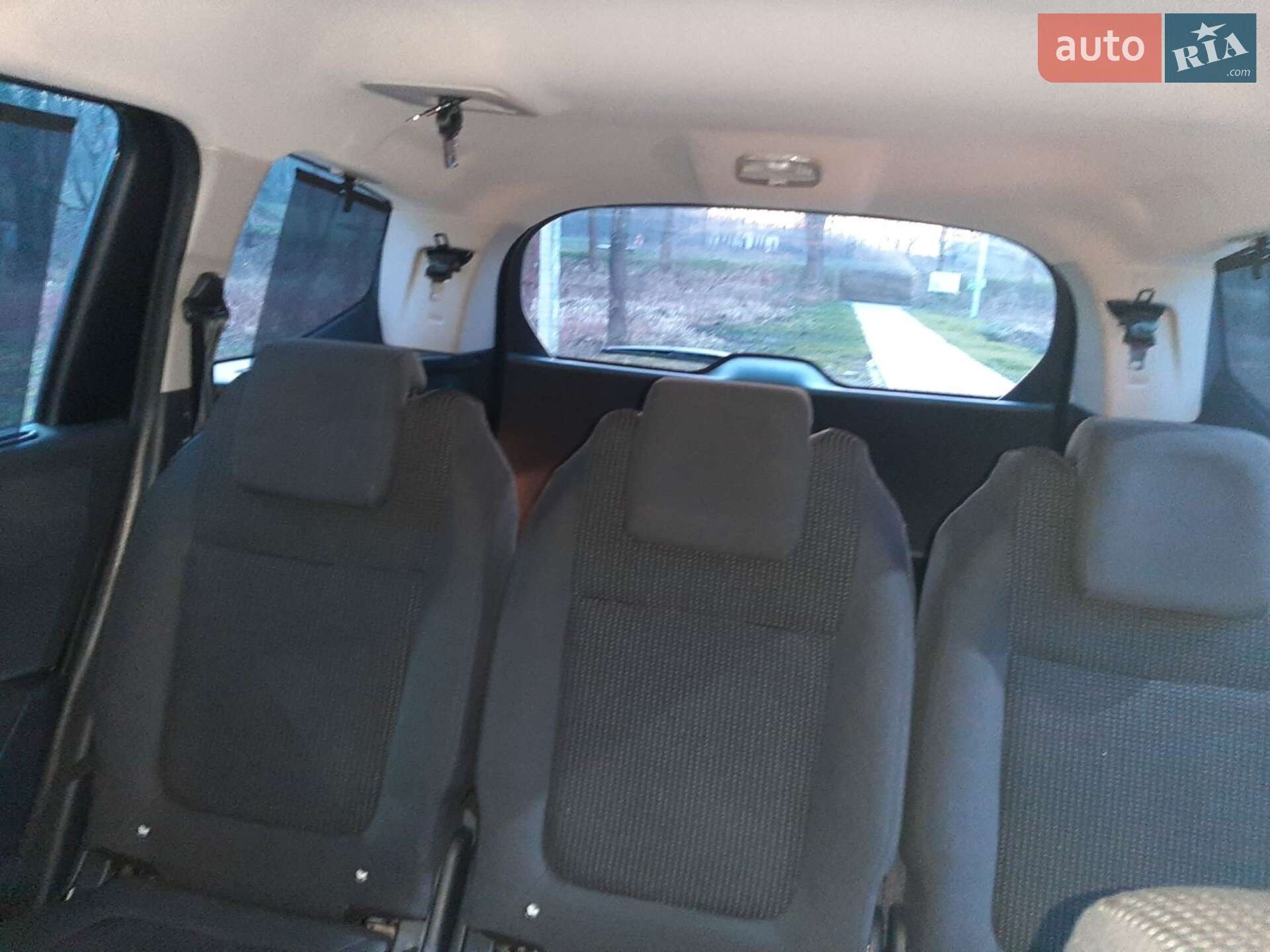 Peugeot 5008 2013 VIN VF30E9HD8DS136459 фото оголошення 16 з 30