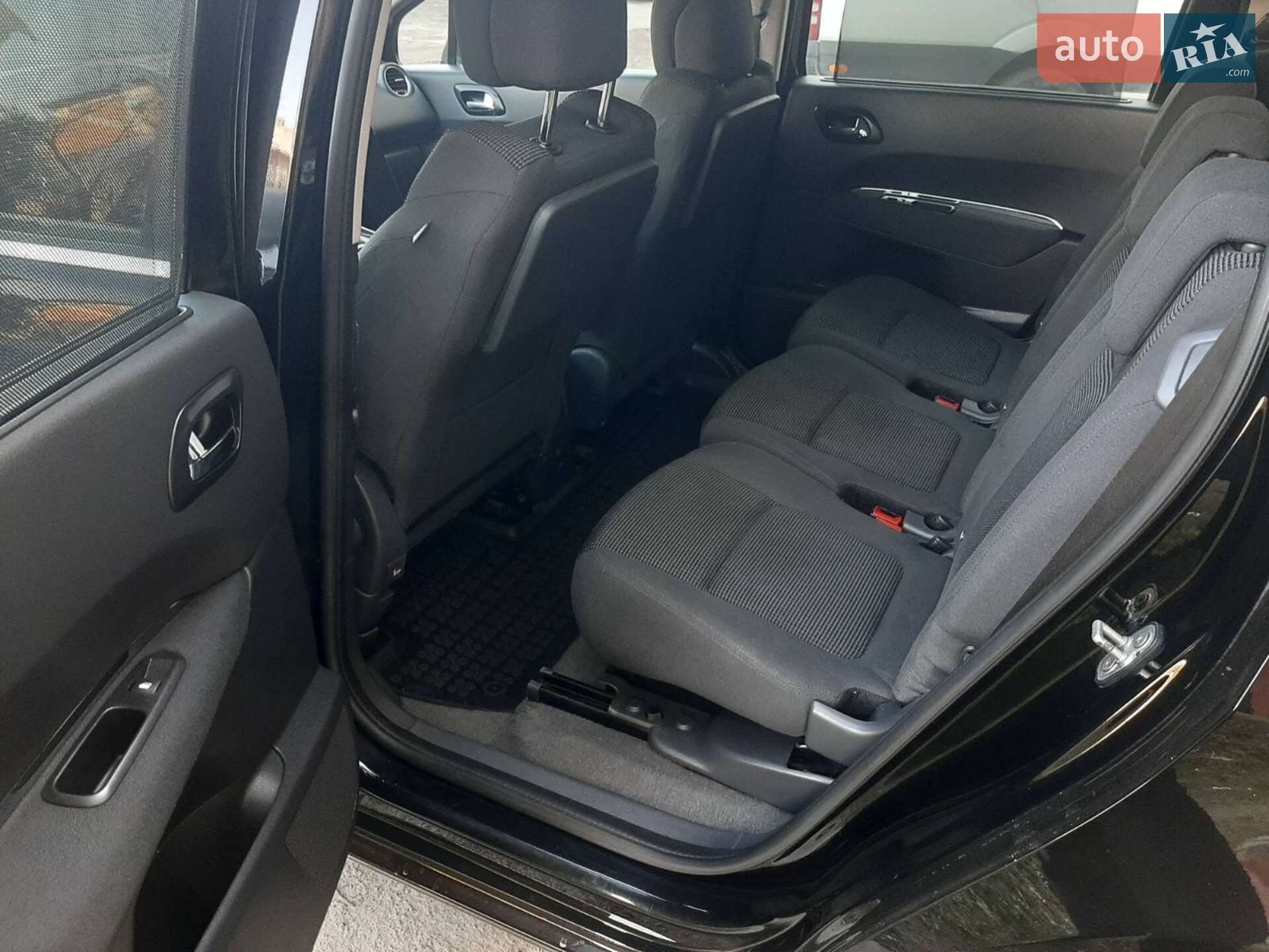Peugeot 5008 2013 VIN VF30E9HD8DS136459 фото оголошення 28 з 30