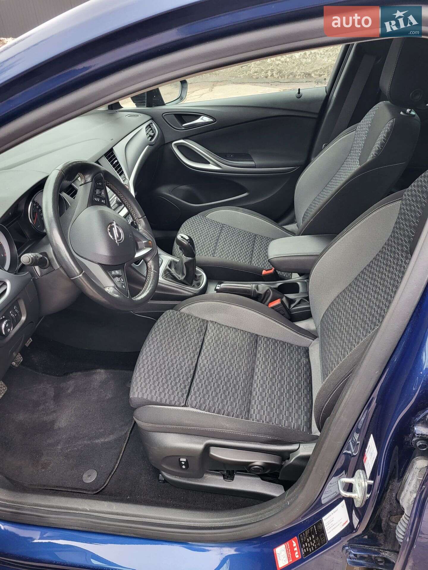 Opel Astra 2021 VIN W0VBD8EV9M8017747 фото оголошення 4 з 16