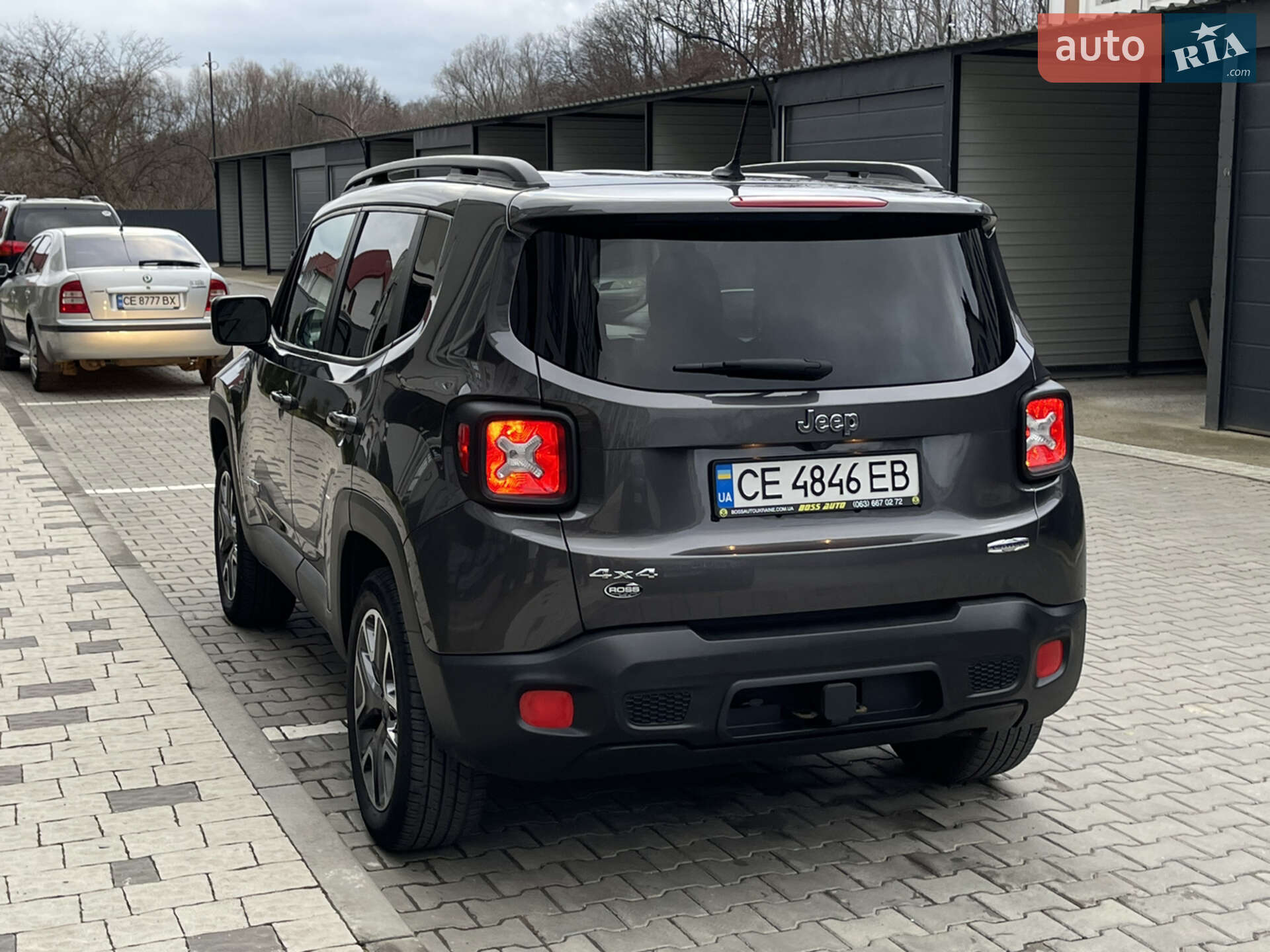 Jeep Renegade 2017 VIN ZACCJBBB0HPF19849 фото оголошення 14 з 37