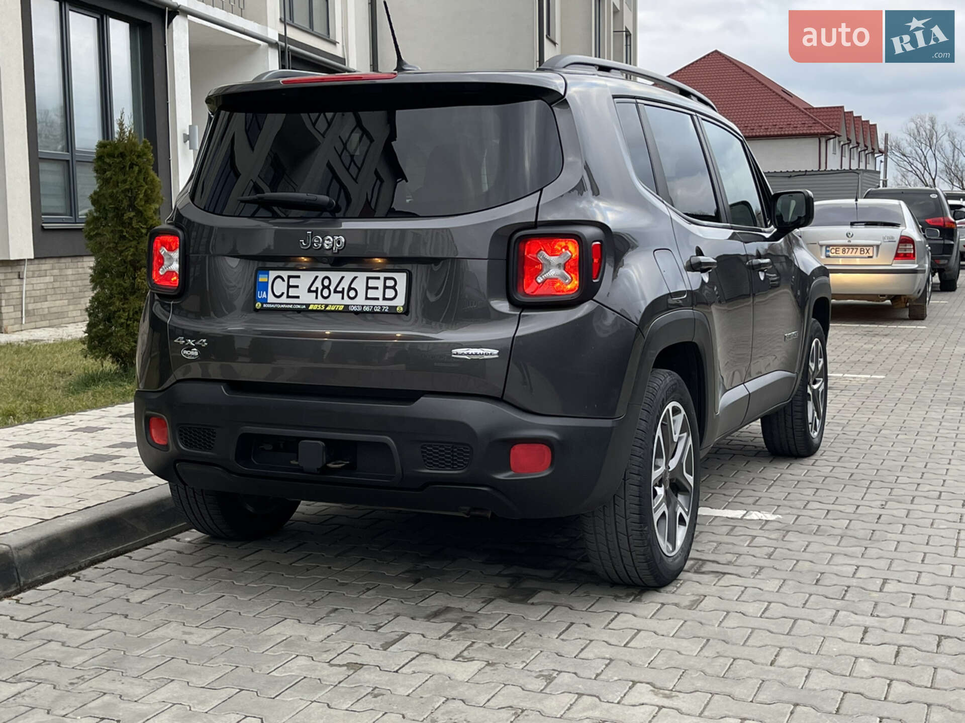 Jeep Renegade 2017 VIN ZACCJBBB0HPF19849 фото оголошення 28 з 37
