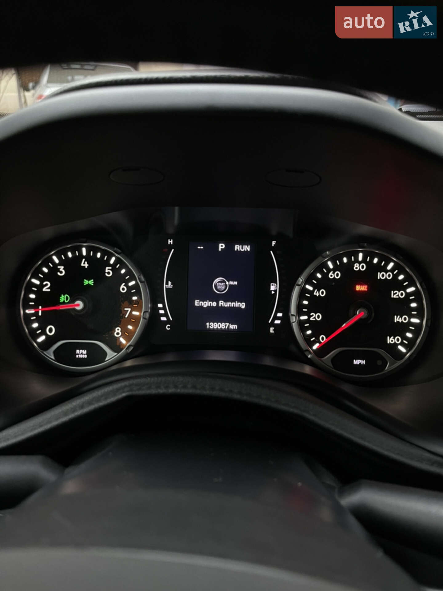 Jeep Renegade 2017 VIN ZACCJBBB0HPF19849 фото оголошення 32 з 37