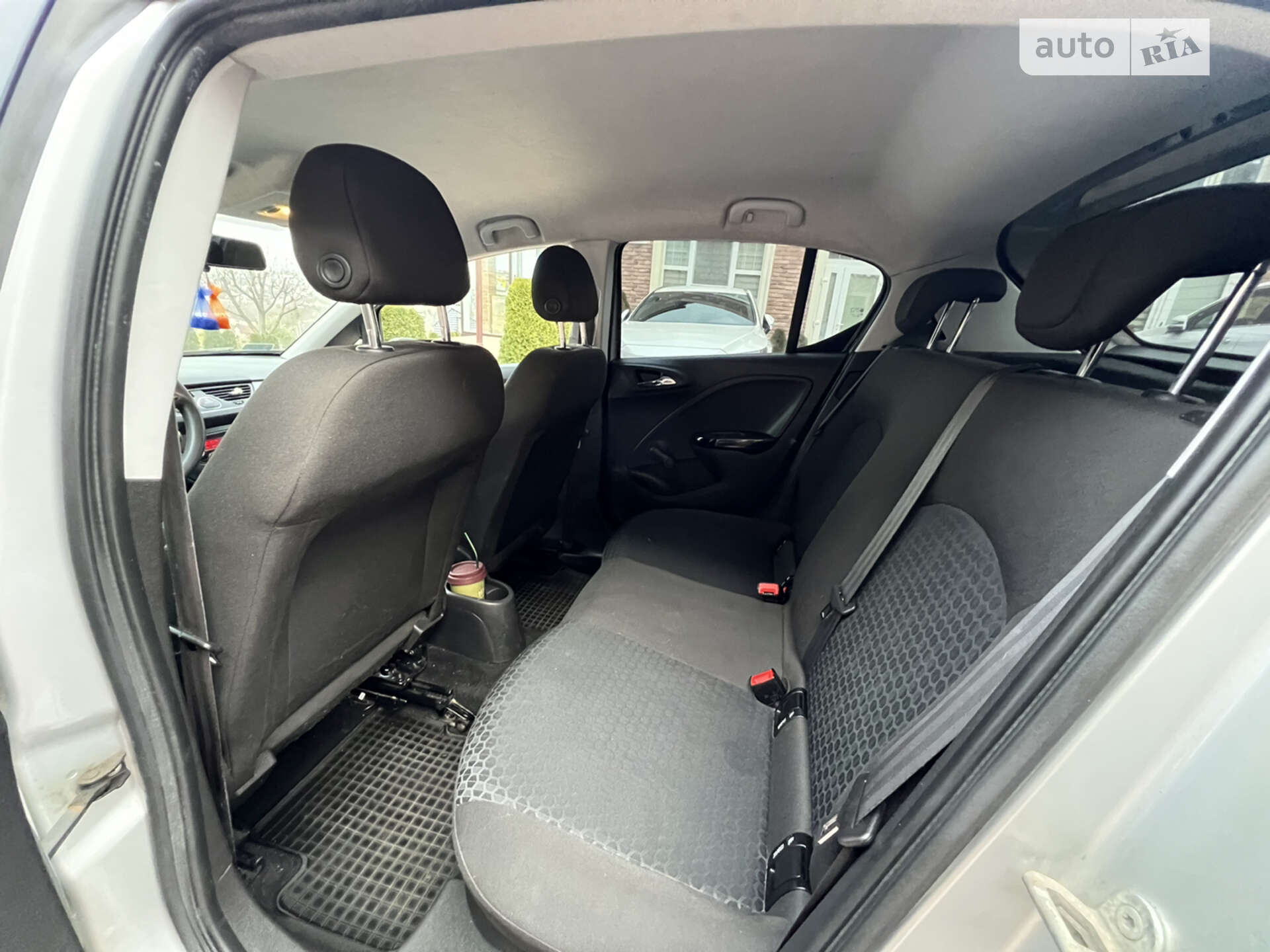 Opel Corsa 2016 VIN W0L0XEP68G4312701 фото оголошення 3 з 10
