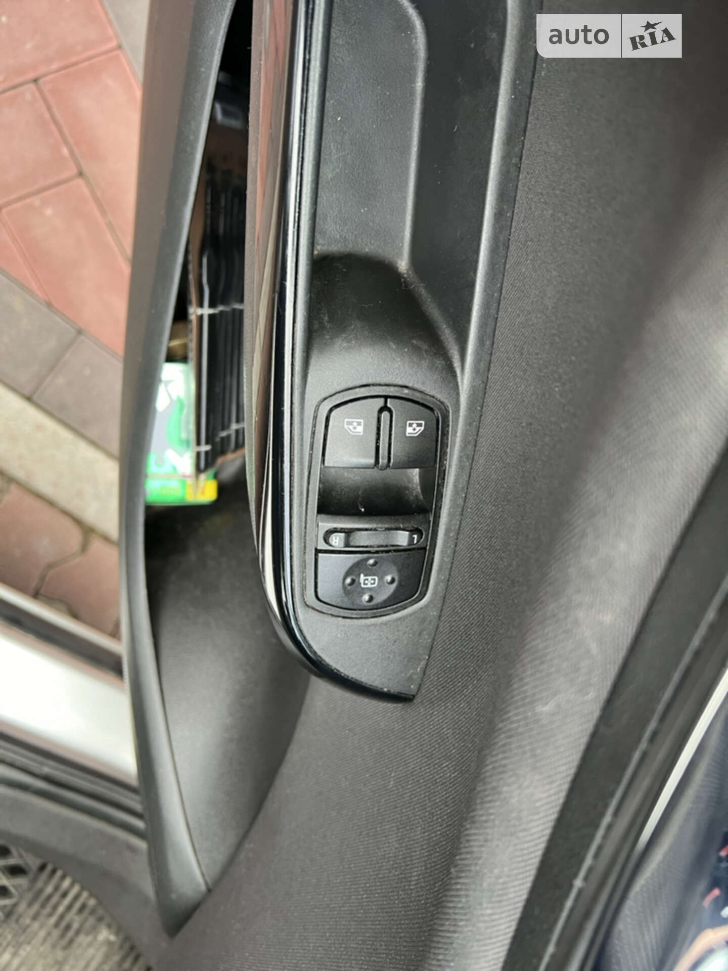 Opel Corsa 2016 VIN W0L0XEP68G4312701 фото оголошення 5 з 10