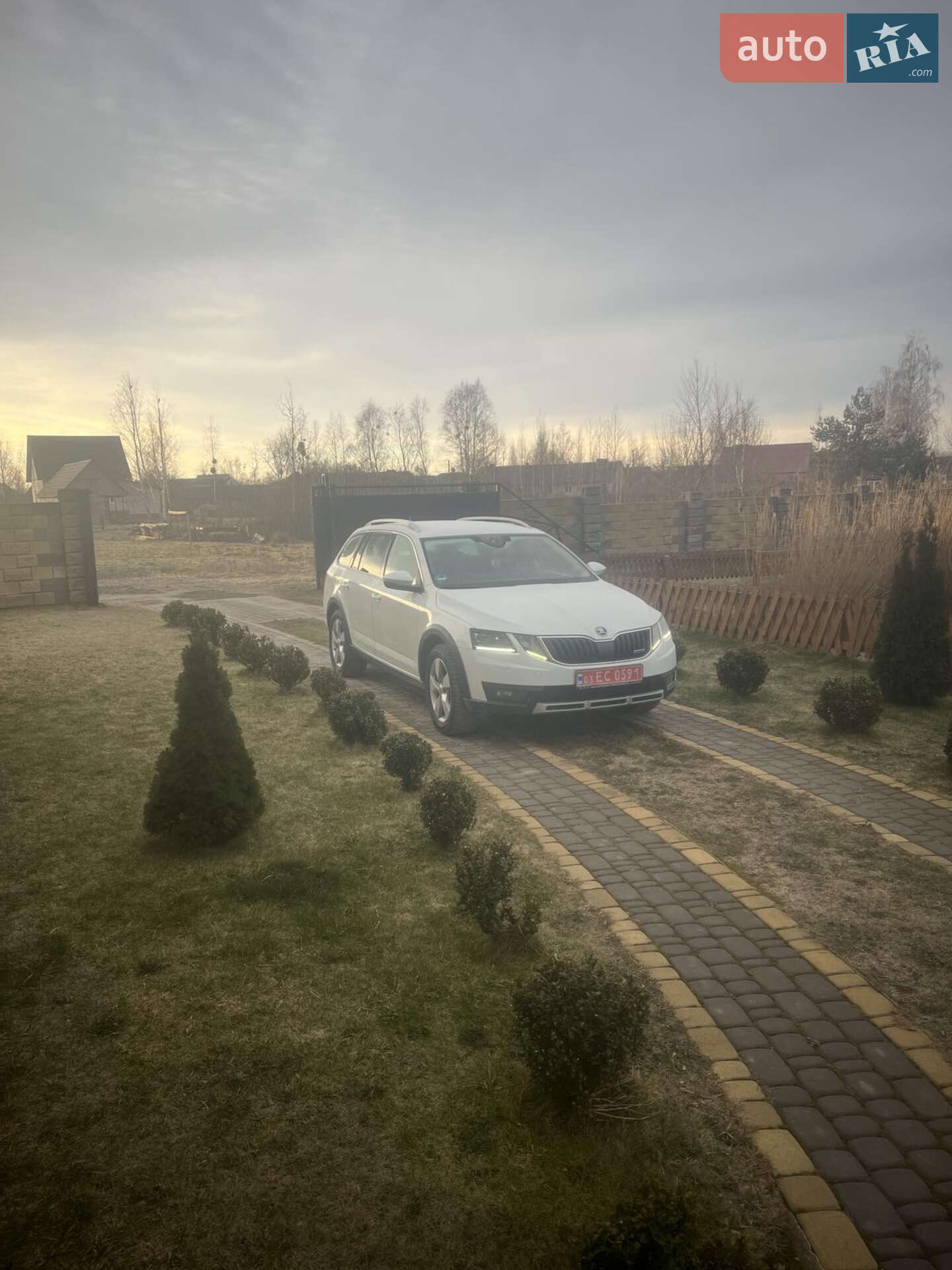 Skoda Octavia Scout 2019 VIN TMBLJ7NE9K0178340 фото оголошення 3 з 31