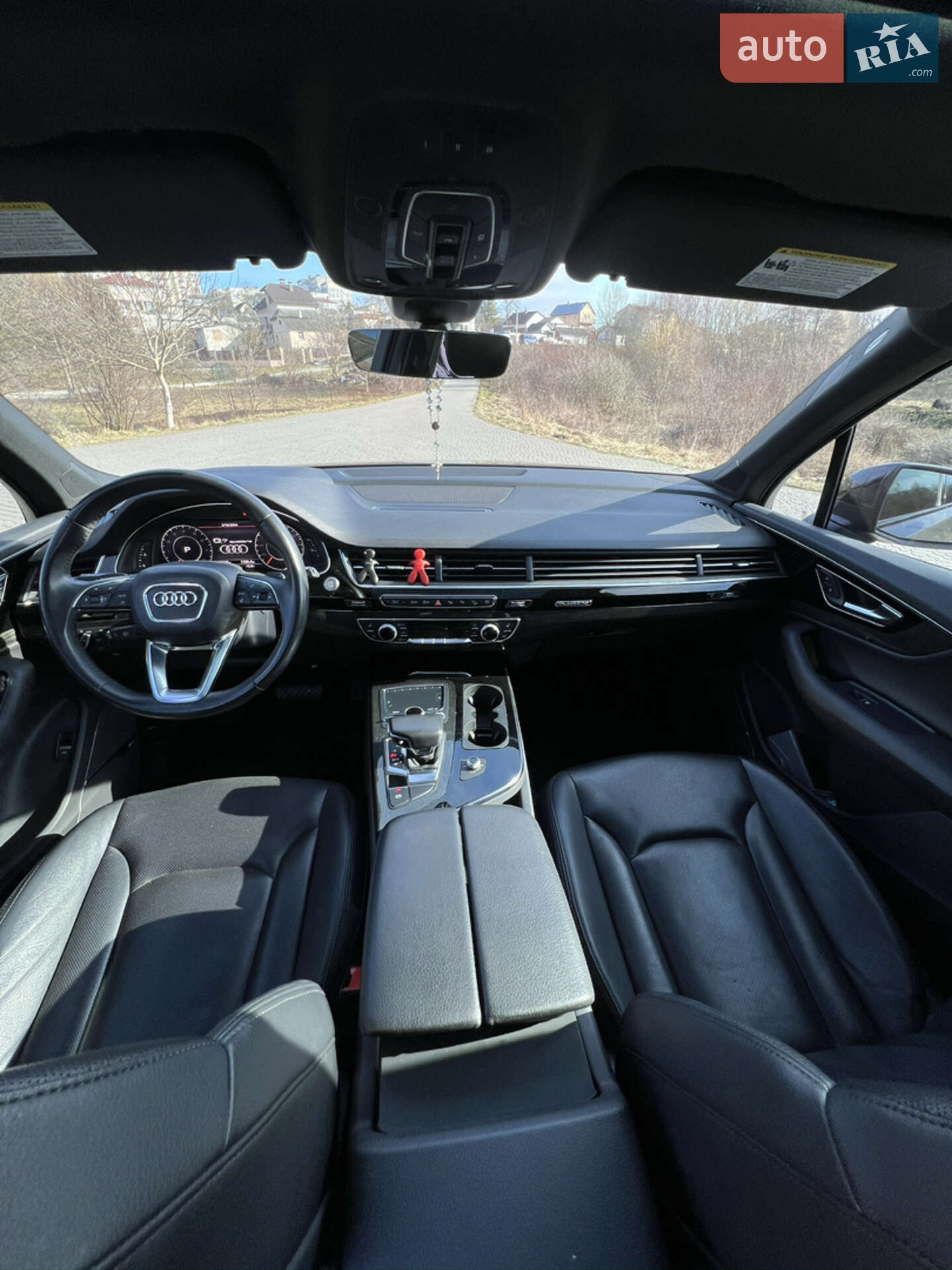 Audi Q7 2019 VIN WA1VAAF70KD049556 фото оголошення 39 з 55
