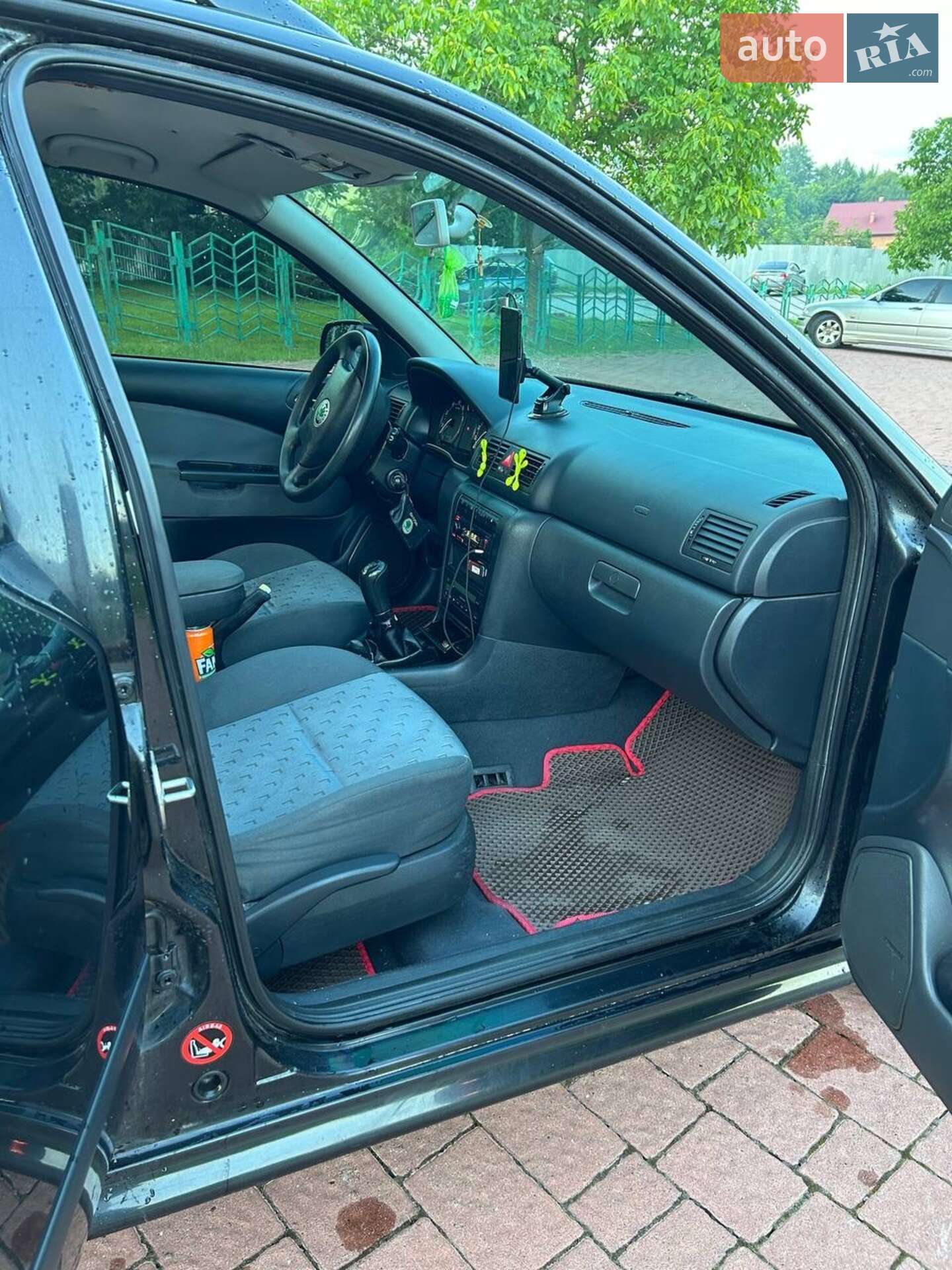 Skoda Octavia 2002 VIN TMBHX41U922619579 фото оголошення 7 з 12