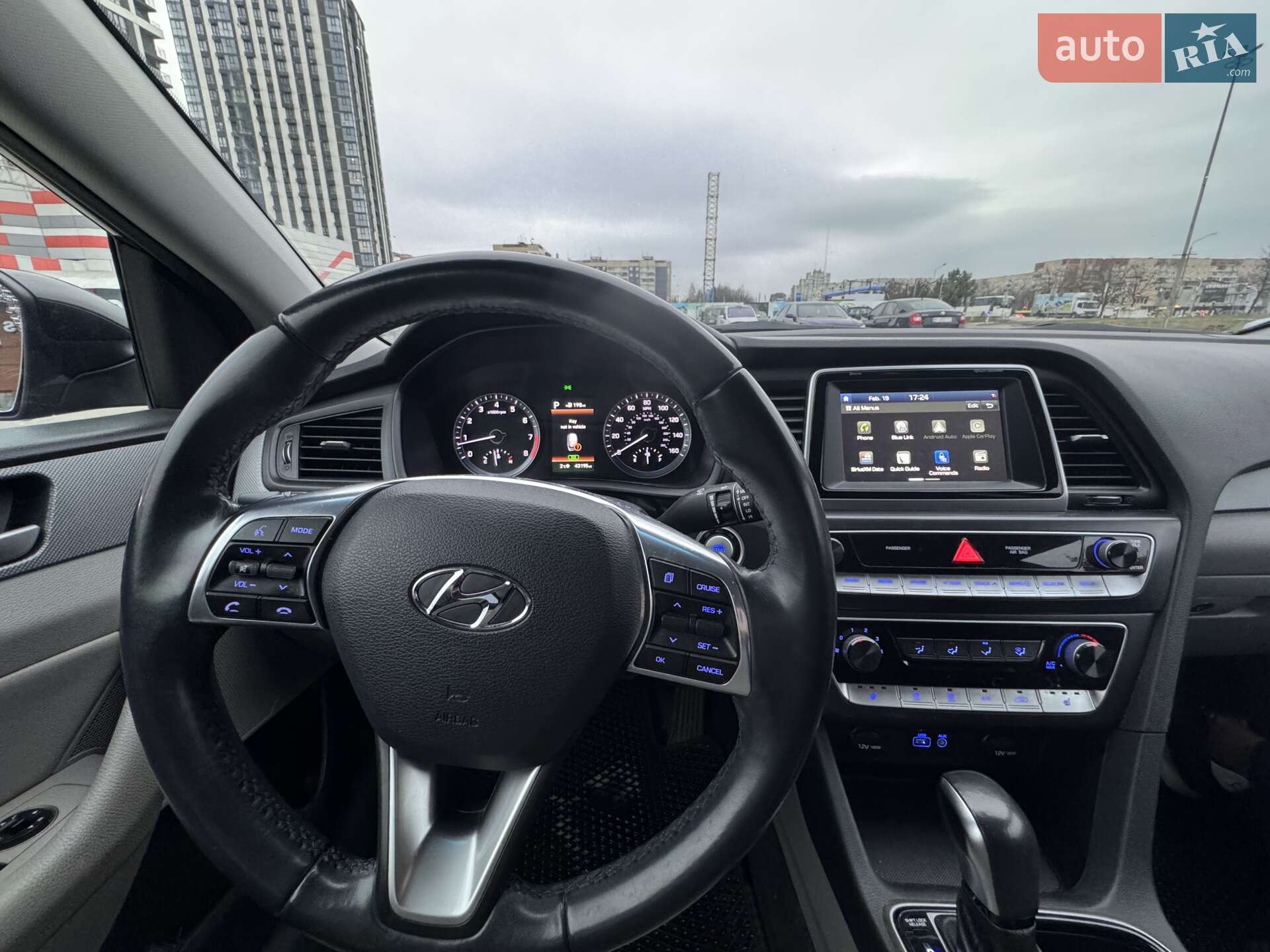 Hyundai Sonata 2017 VIN 5NPE34AF3JH632714 фото оголошення 7 з 9