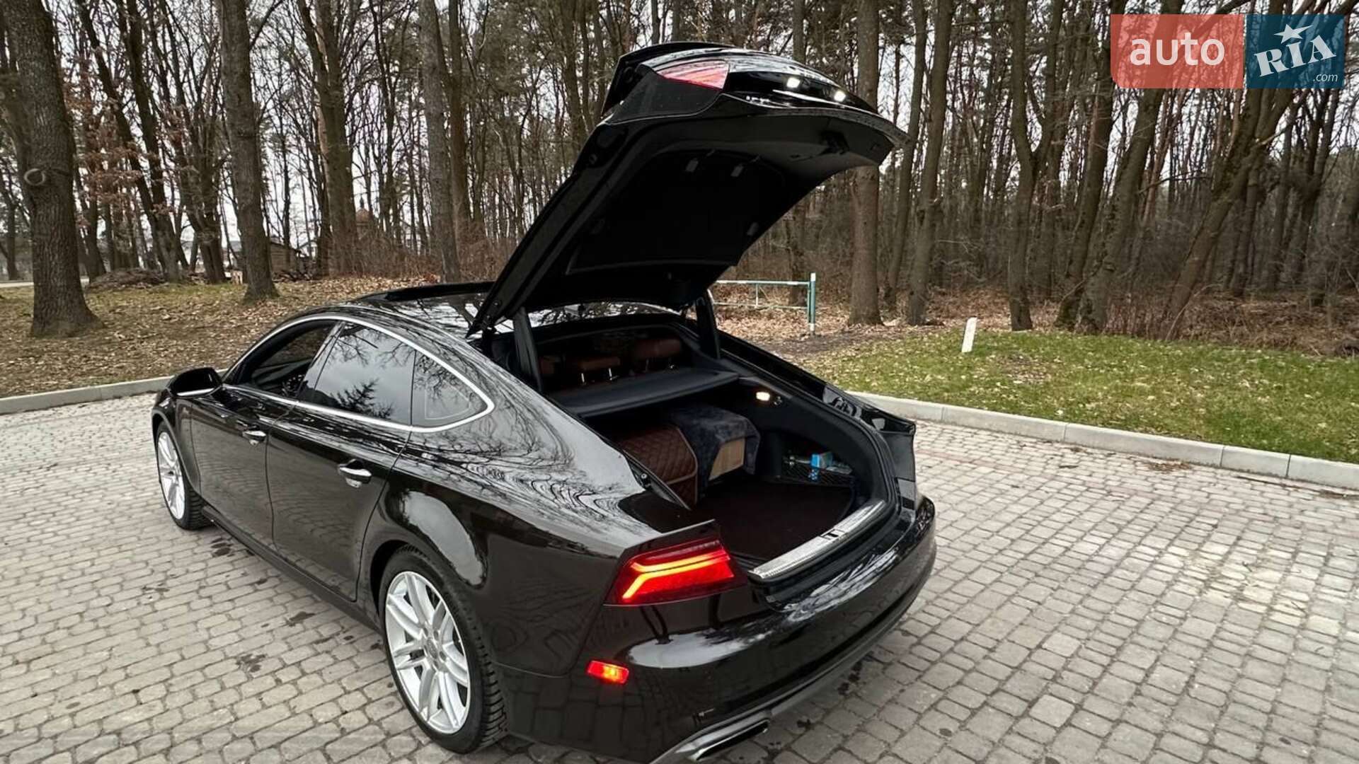 Audi A7 Sportback 2015 VIN WAUWGAFC5GN010742 фото оголошення 7 з 33