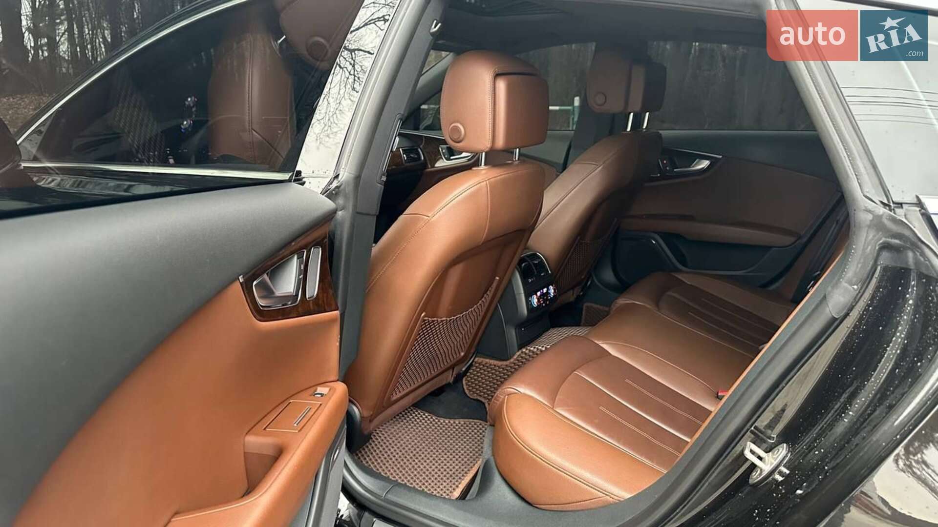 Audi A7 Sportback 2015 VIN WAUWGAFC5GN010742 фото оголошення 21 з 33
