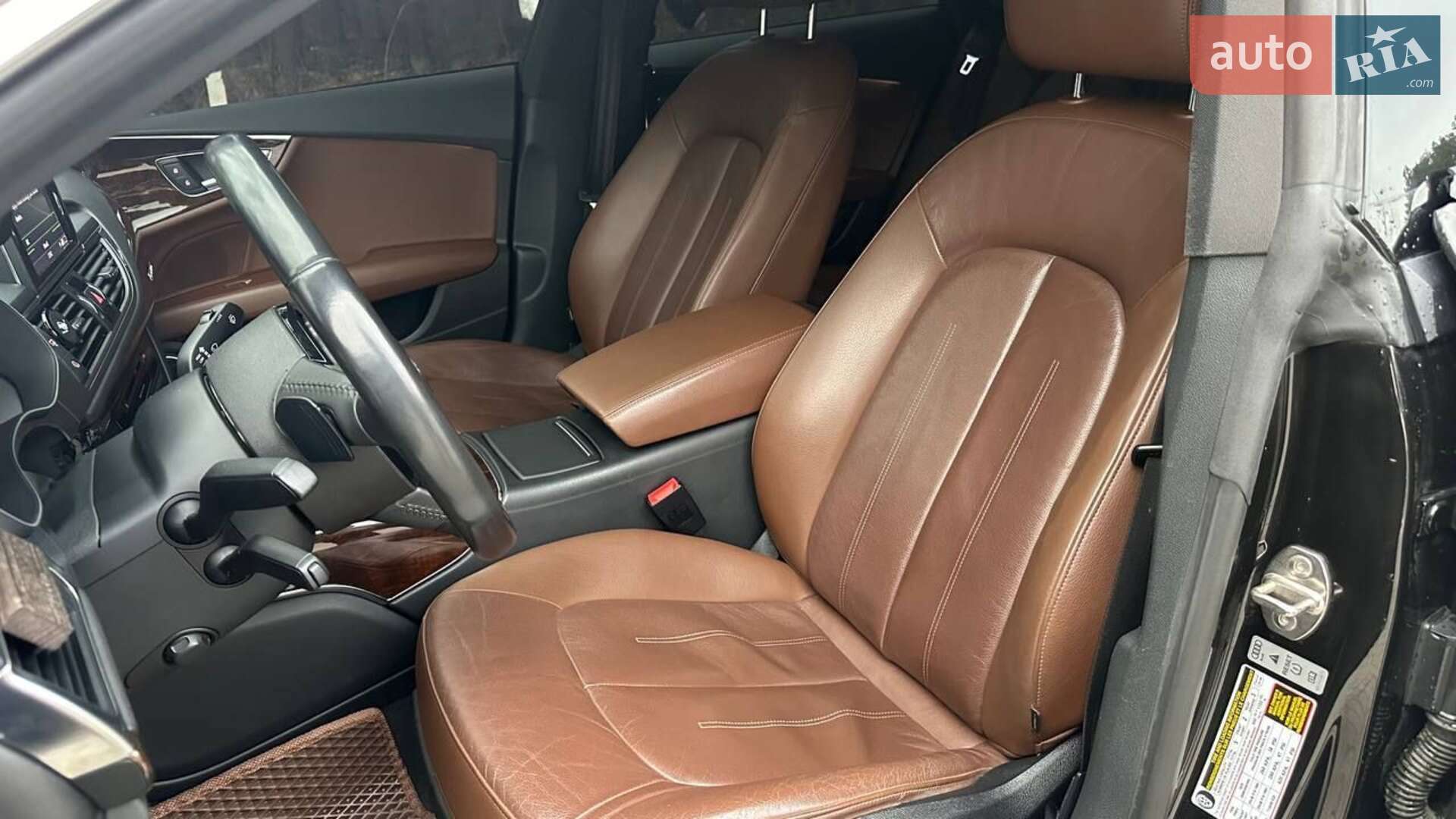 Audi A7 Sportback 2015 VIN WAUWGAFC5GN010742 фото оголошення 23 з 33