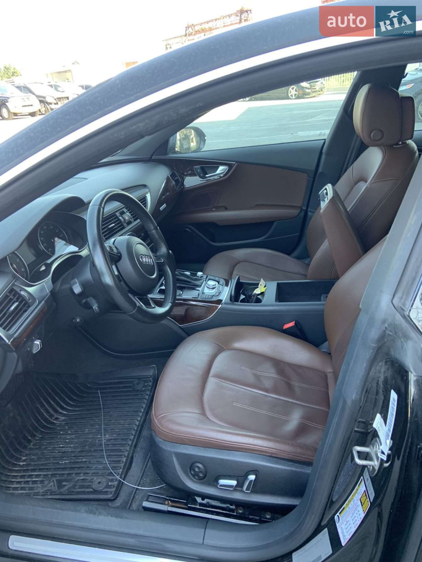 Audi A7 Sportback 2015 VIN WAUWGAFC5GN010742 фото оголошення 32 з 33