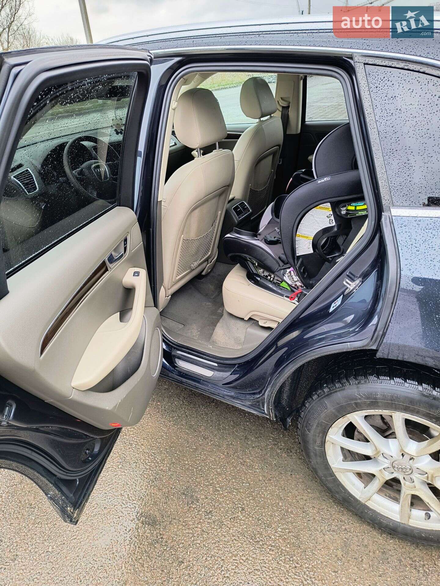 Audi Q5 2011 VIN WA1LFAFP1CA016481 фото оголошення 9 з 21