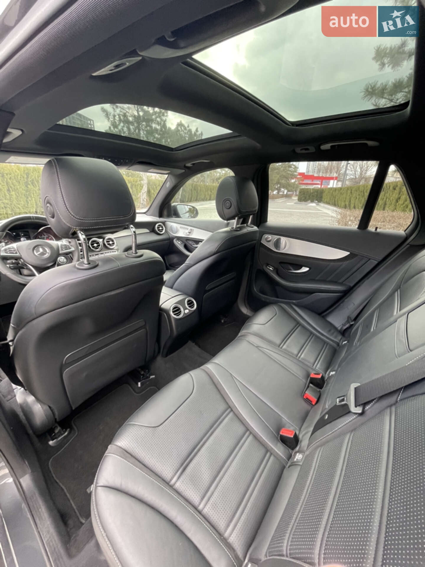 Mercedes-Benz GLC-Class 2018 VIN WDC0G8KB4KF530040 фото оголошення 36 з 66