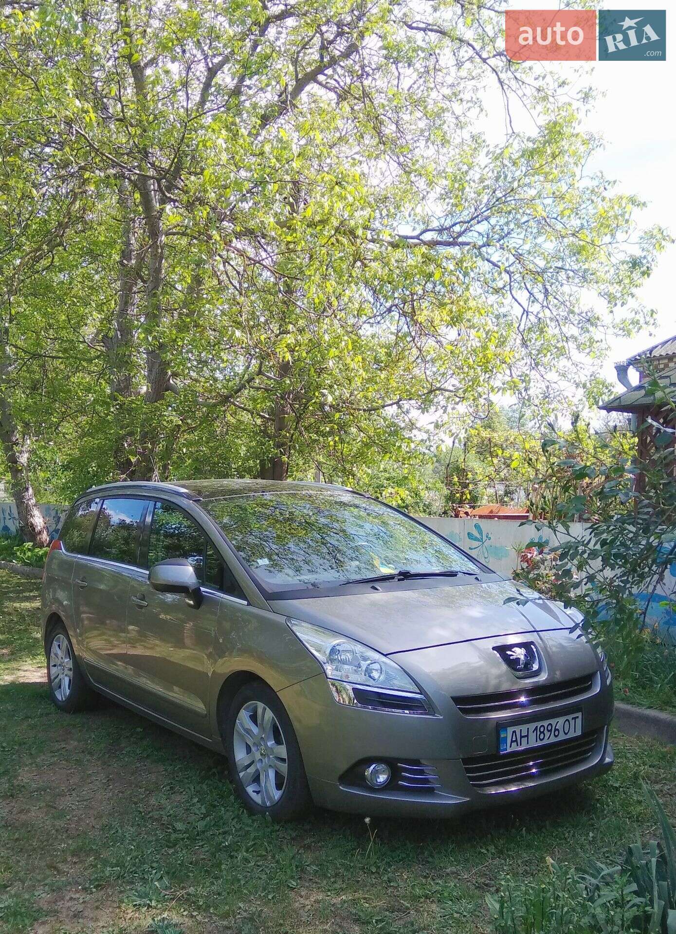 Peugeot 5008 2011 VIN VF30ERHE8BS103812 фото оголошення 12 з 40